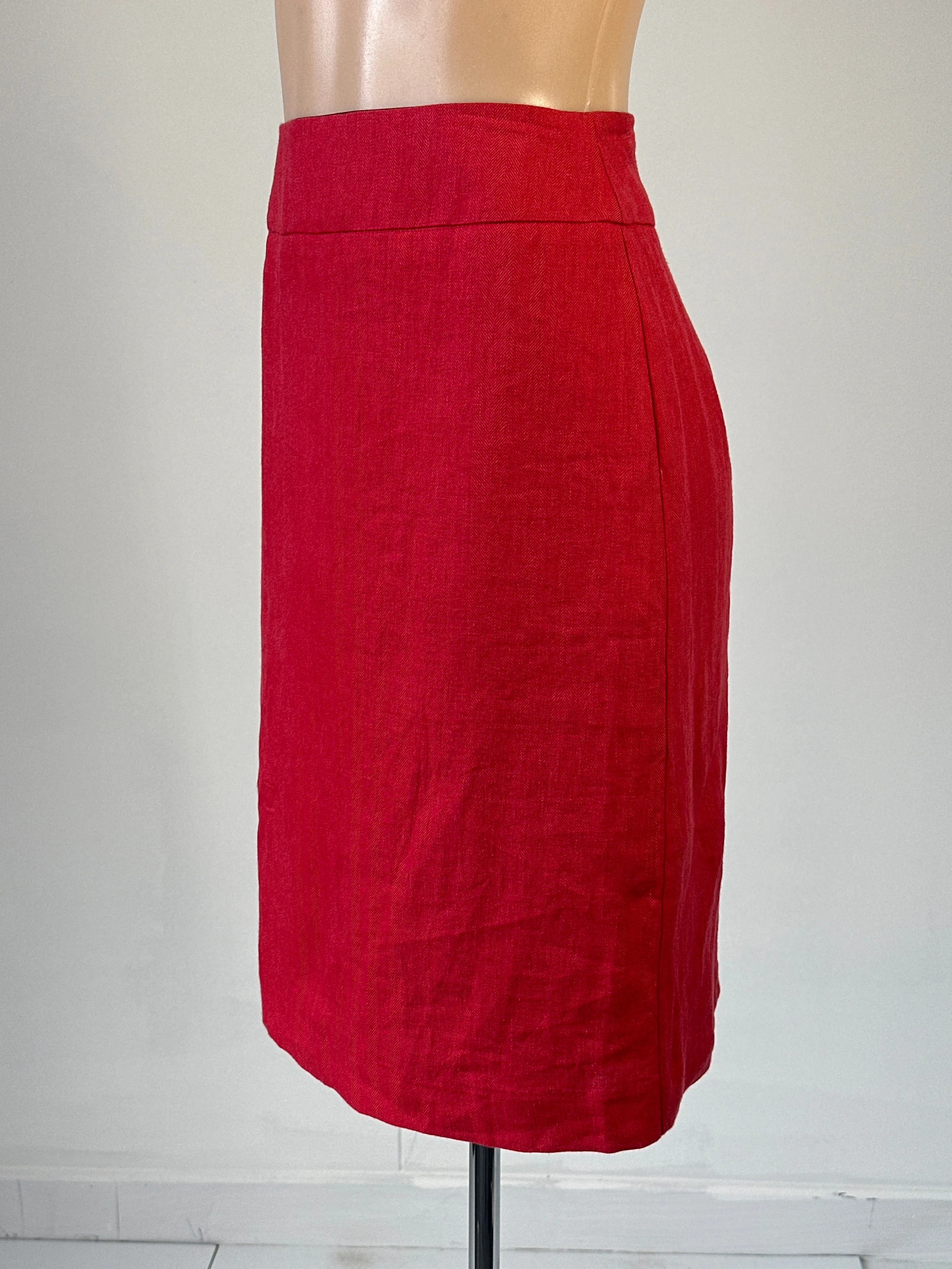 Anna Thomas | skirt | size 8 | knee length | 100% linen | made in Australia 🇦🇺