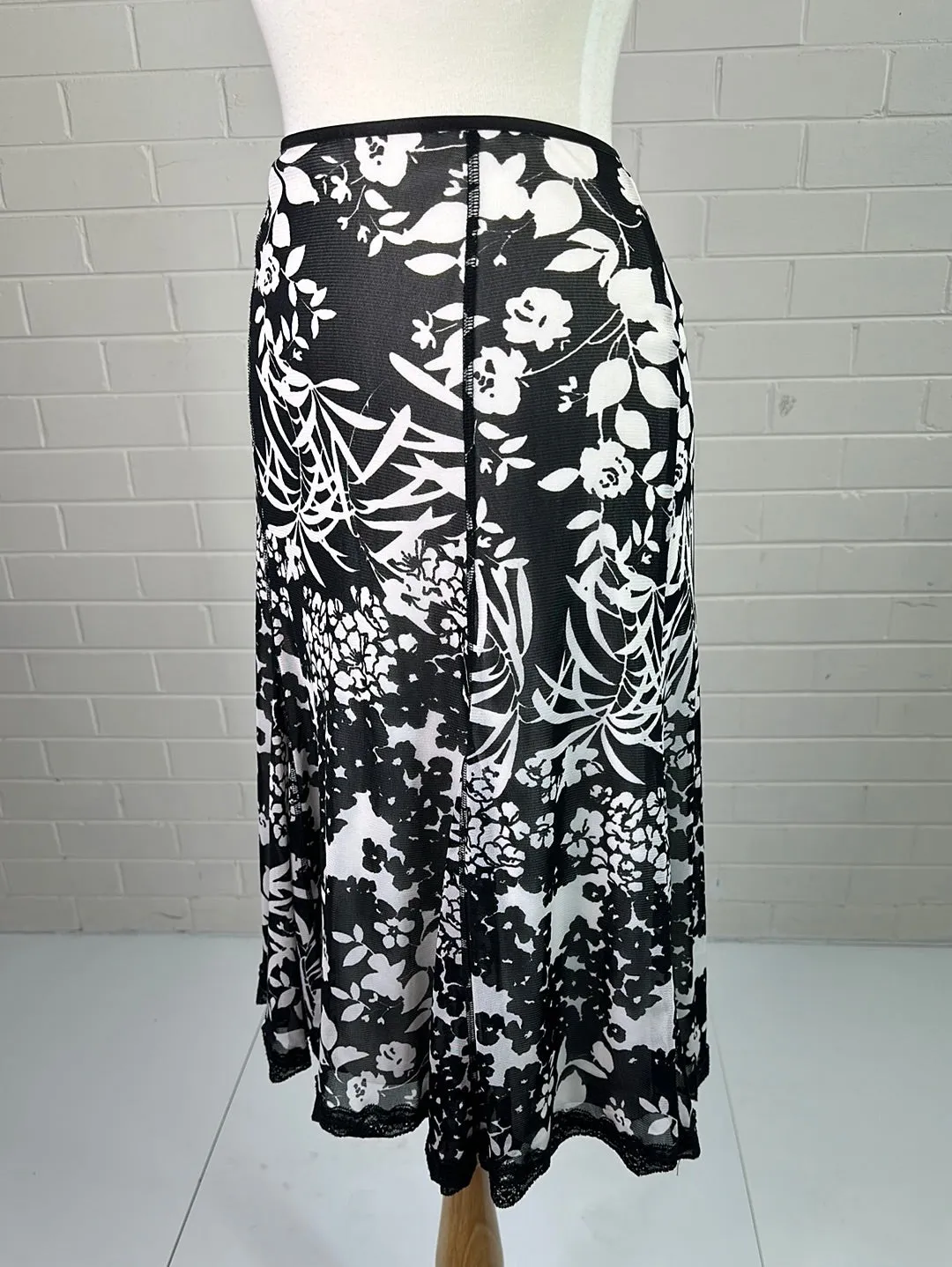 Anthea Crawford | skirt | size 10 | knee length | made in Australia 🇦🇺