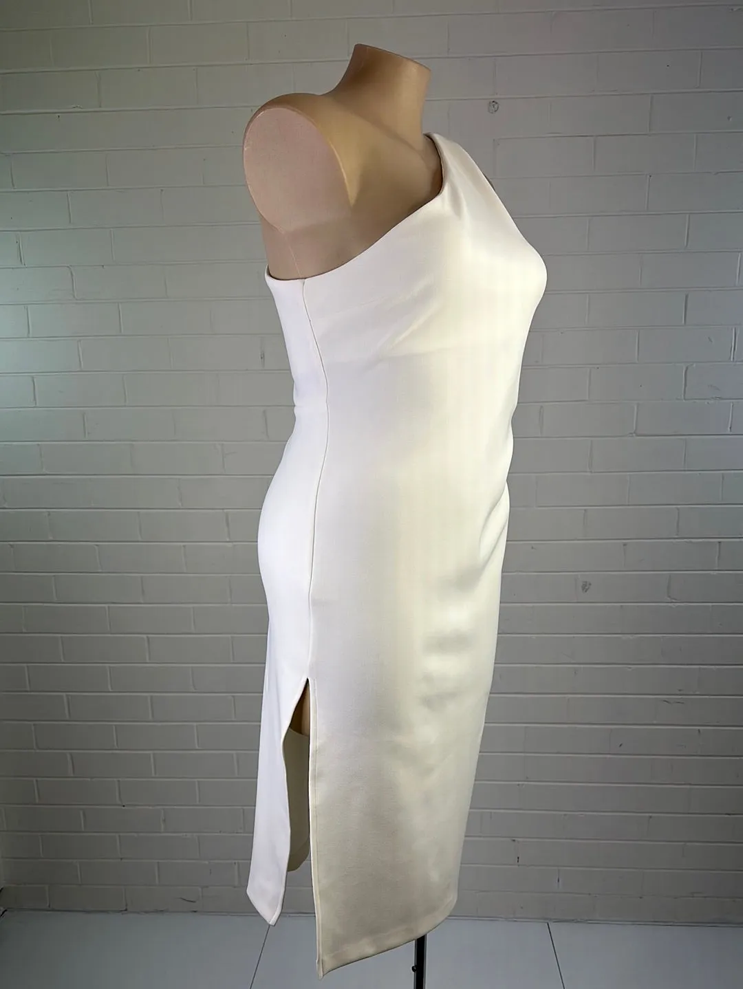 Bec   Bridge | dress | size 16 | midi length | made in Australia 🇦🇺