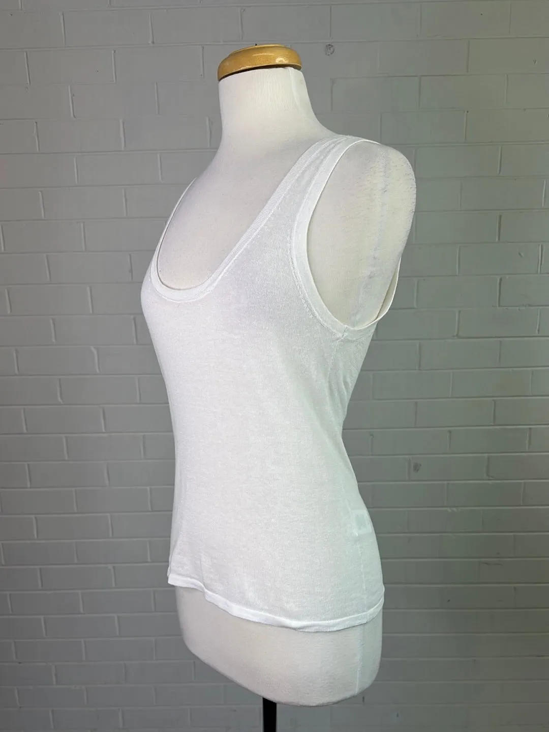 Bec   Bridge | top | size 8 | sleeveless | linen cotton blend
