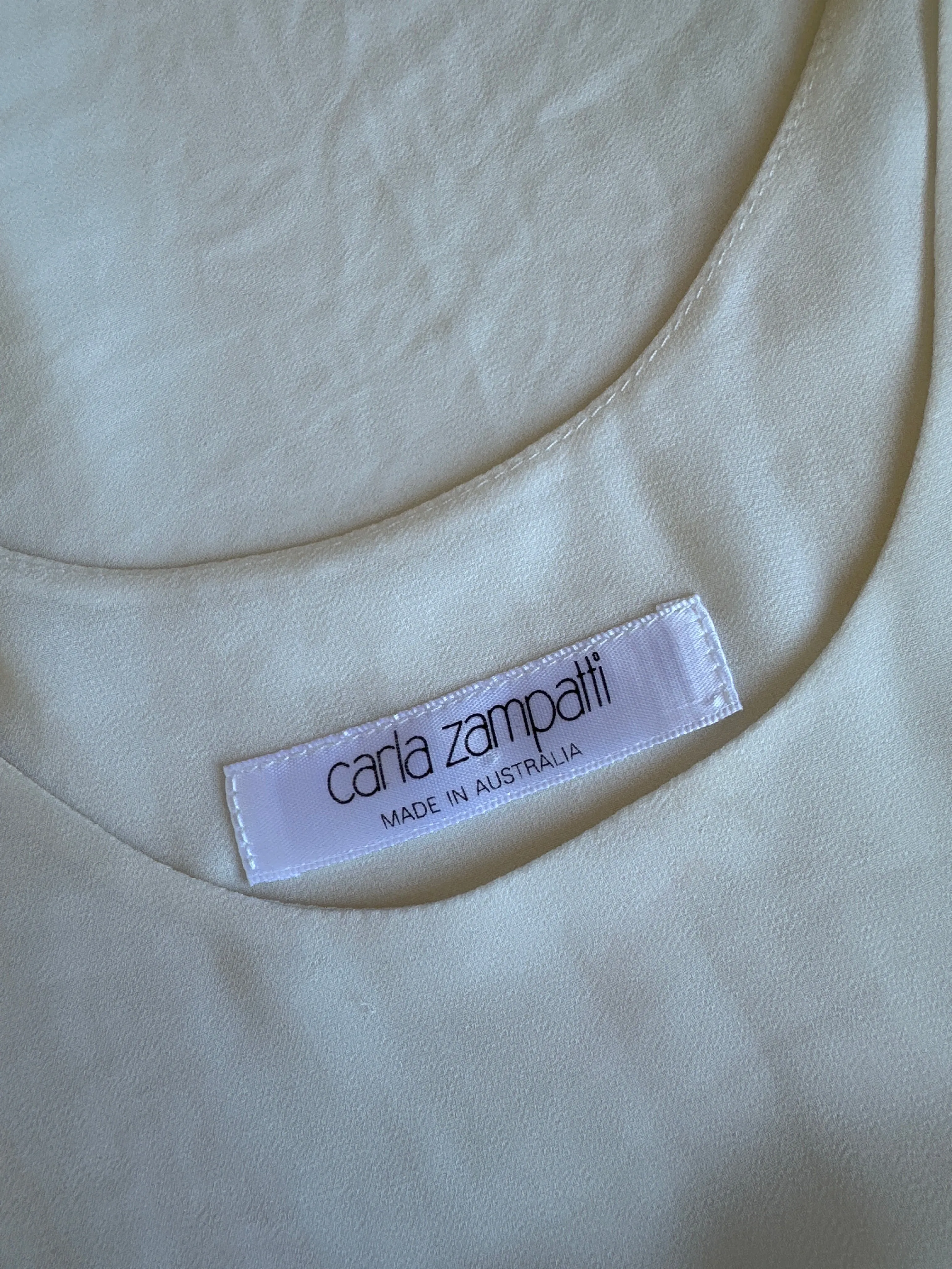 Carla Zampatti | top | size 12 | sleeveless | made in Australia 🇦🇺