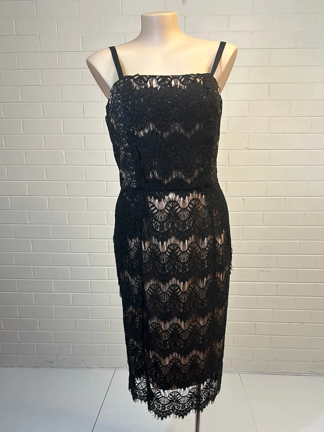 City Chic | dress | size 16 | midi length