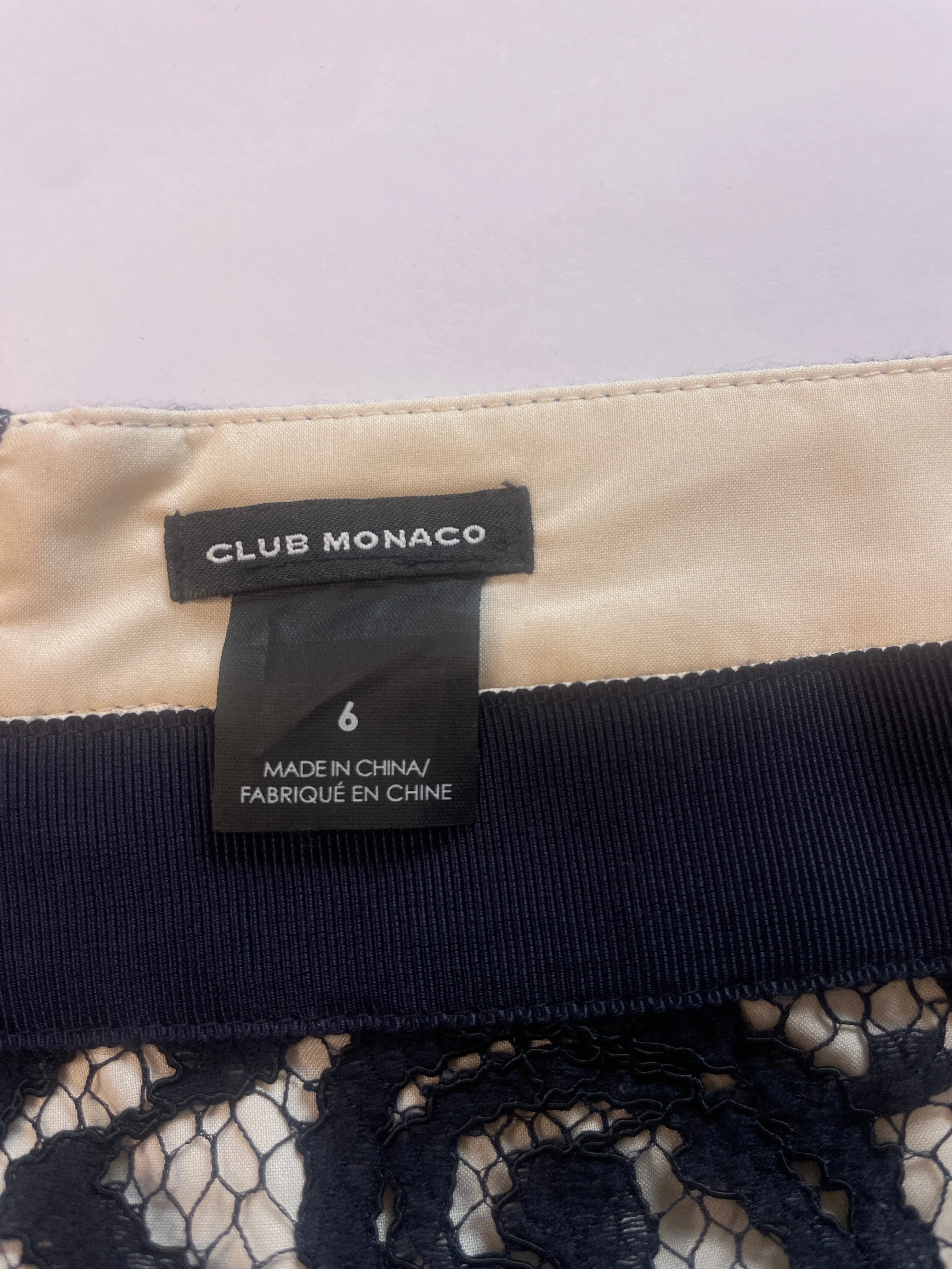 Club Monaco | Canada | skirt | size 6 | knee length