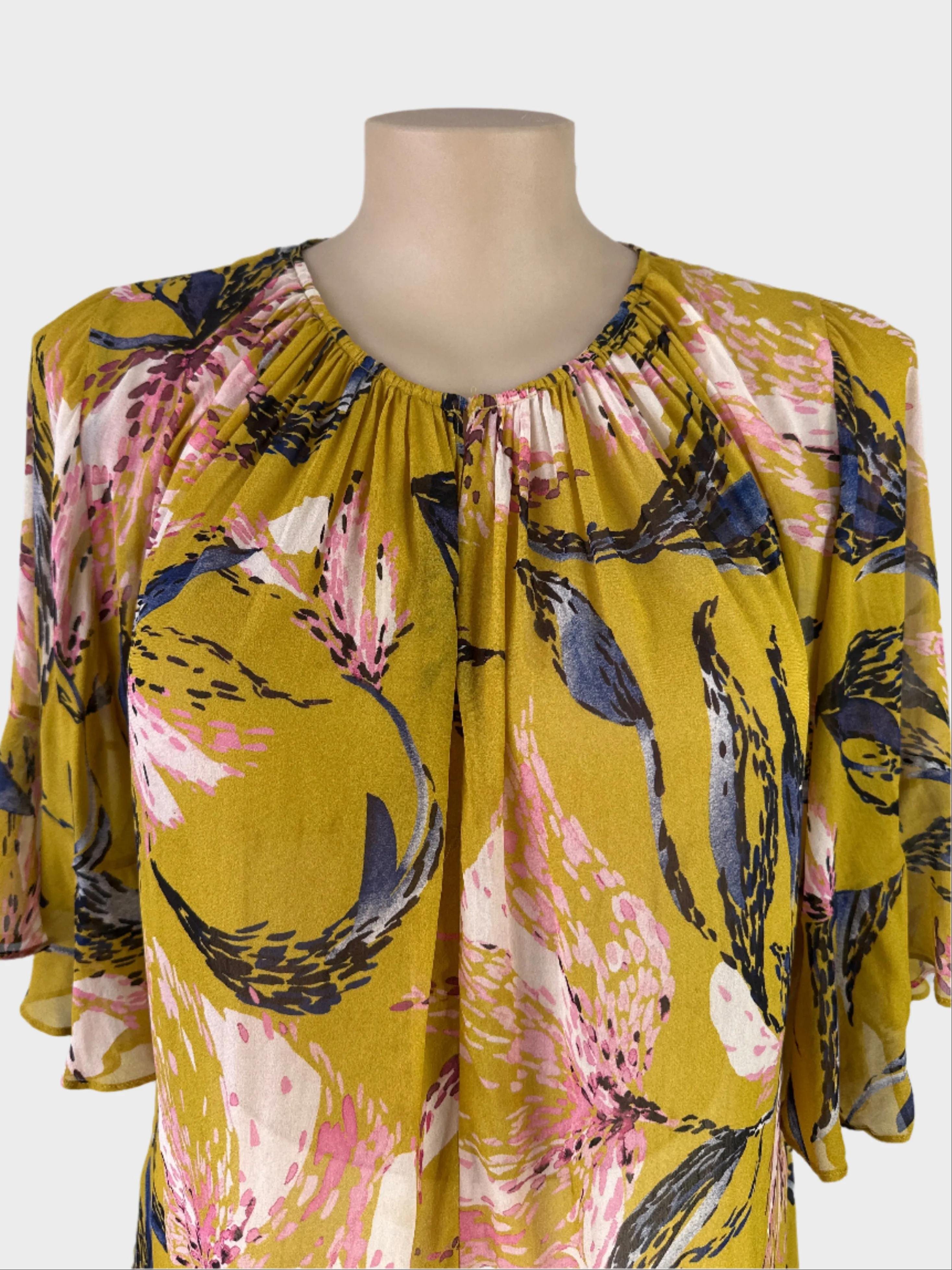 Country Road | top | size 16 | elbow length sleeve