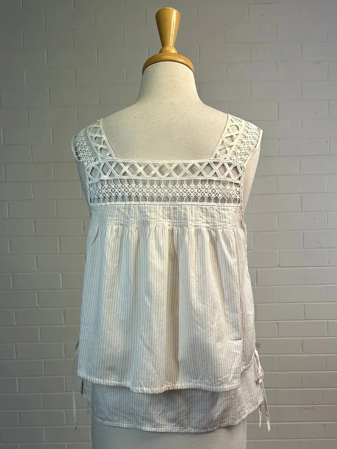 Country Road | top | size 6 | sleeveless | 100% cotton