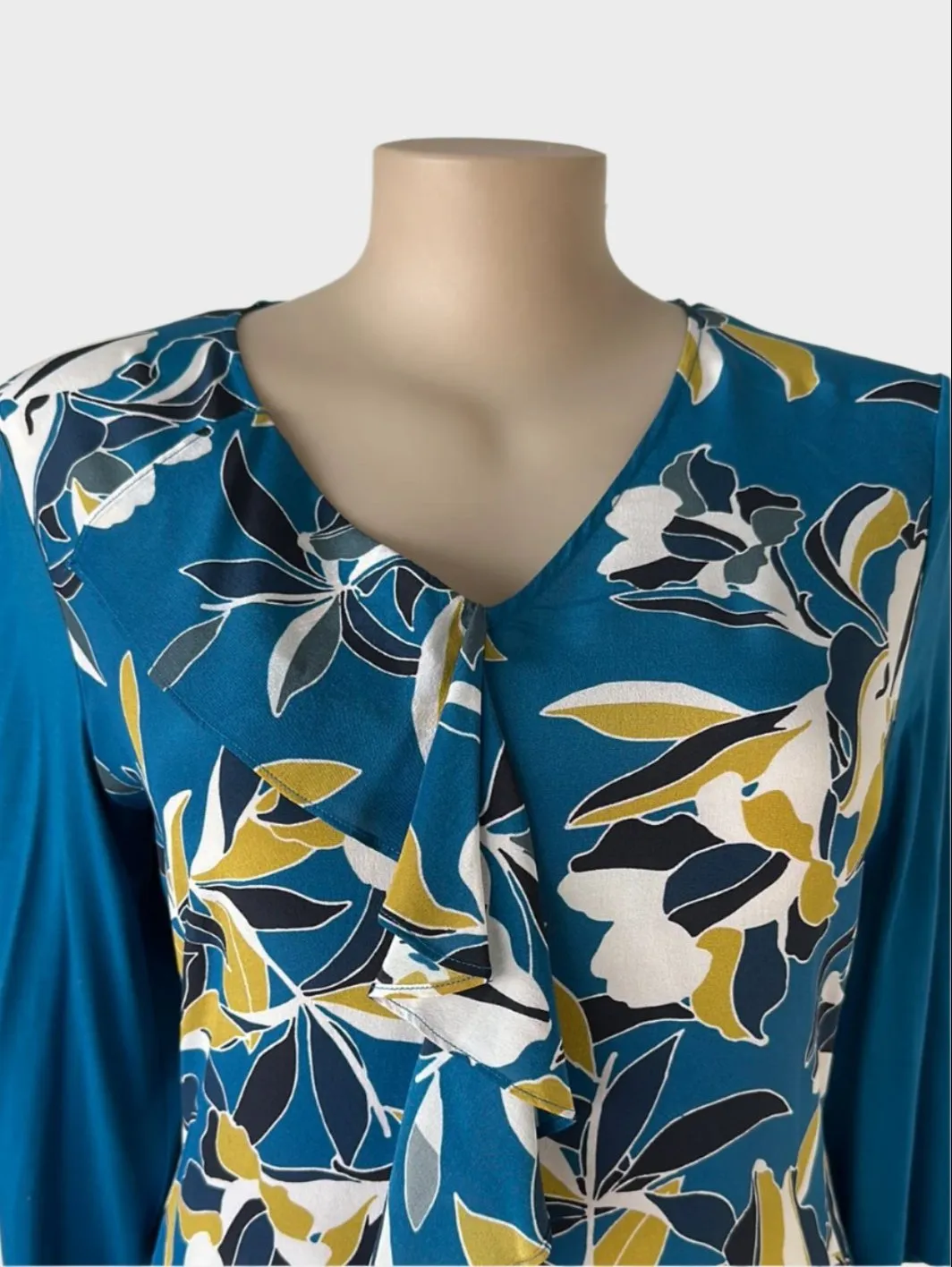 David Lawrence | top | size 18 | three quarter sleeve