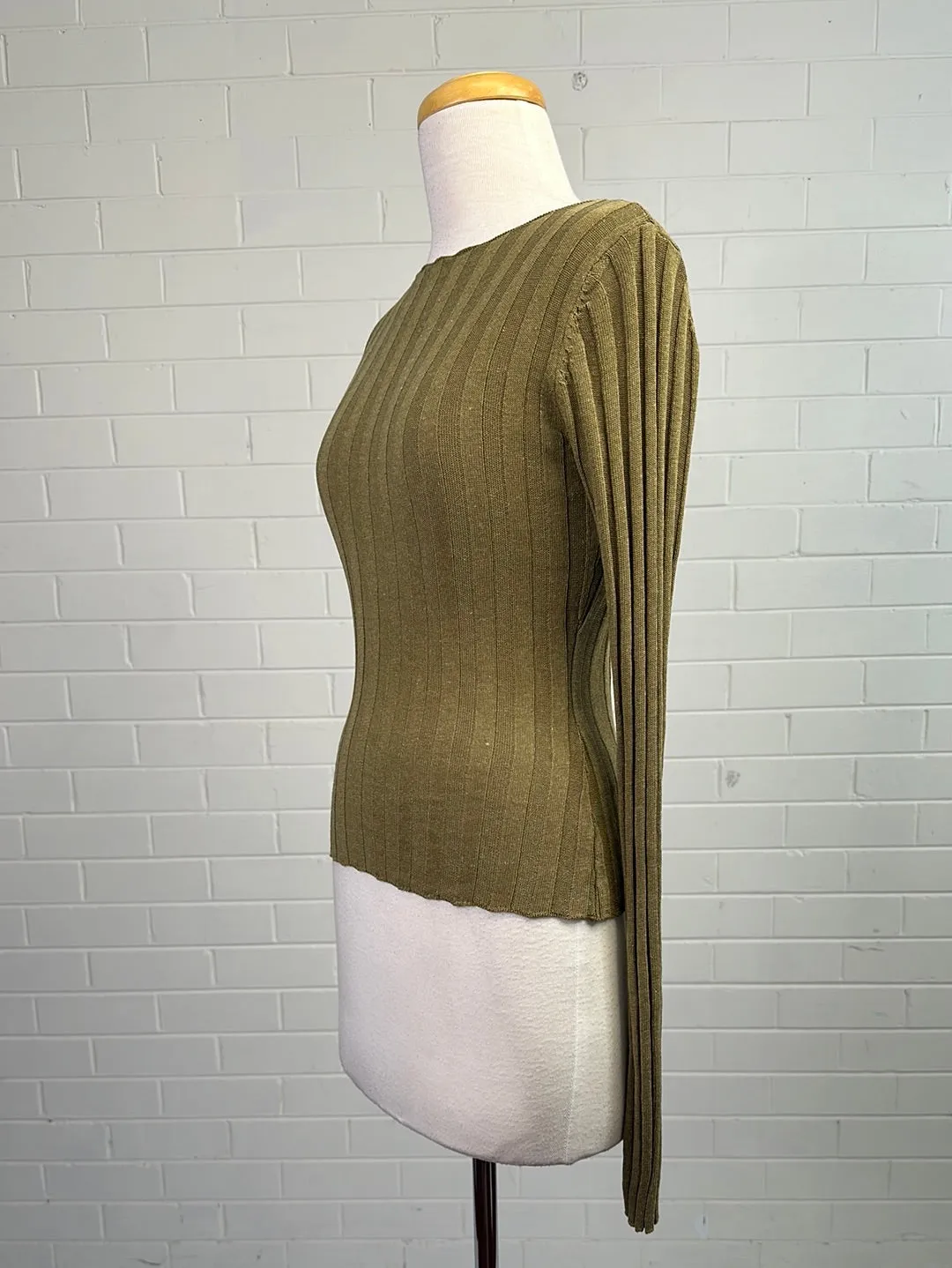 DISSH | top | size 8 | long sleeve