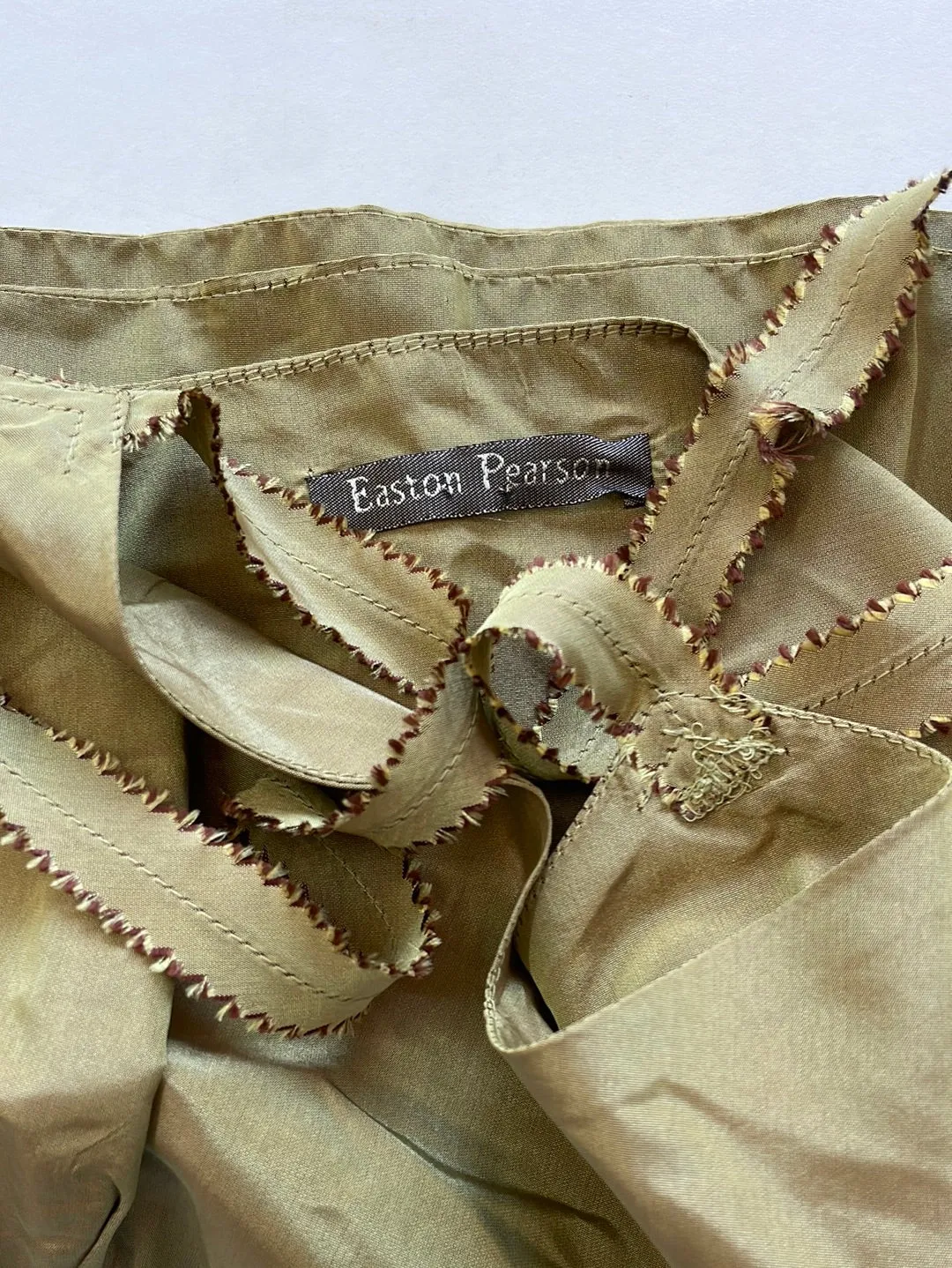 Easton Pearson | vintage 90's | top | size 8 | sleeveless | 100% silk | made in Australia 🇦🇺