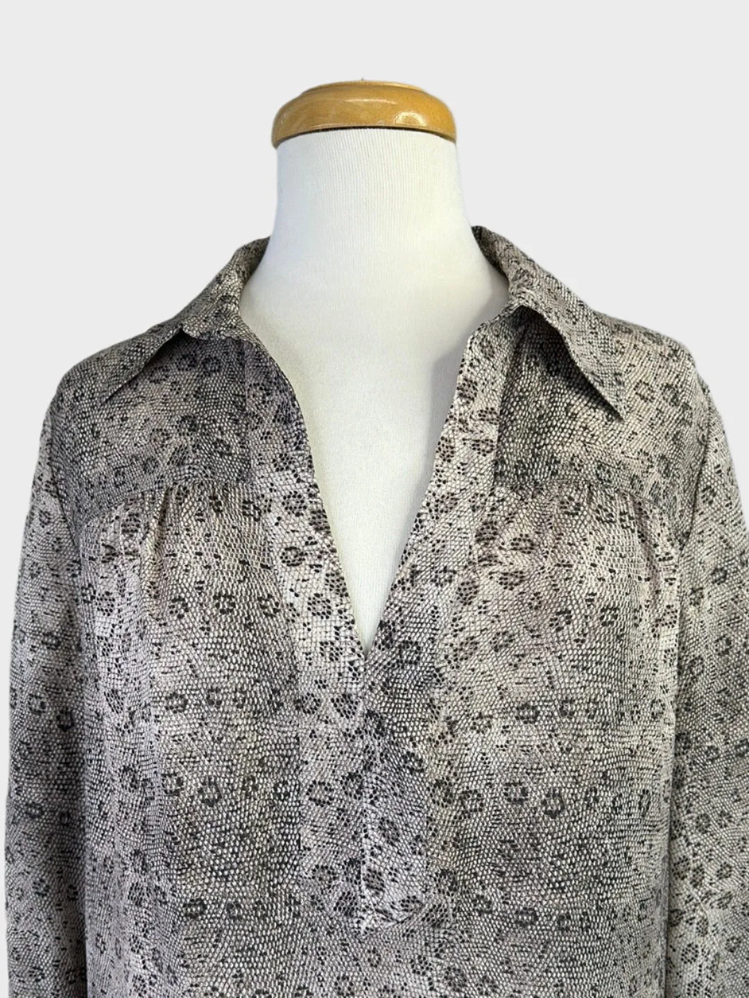 FRAME | California | shirt | size 12 | long sleeve | 100% silk