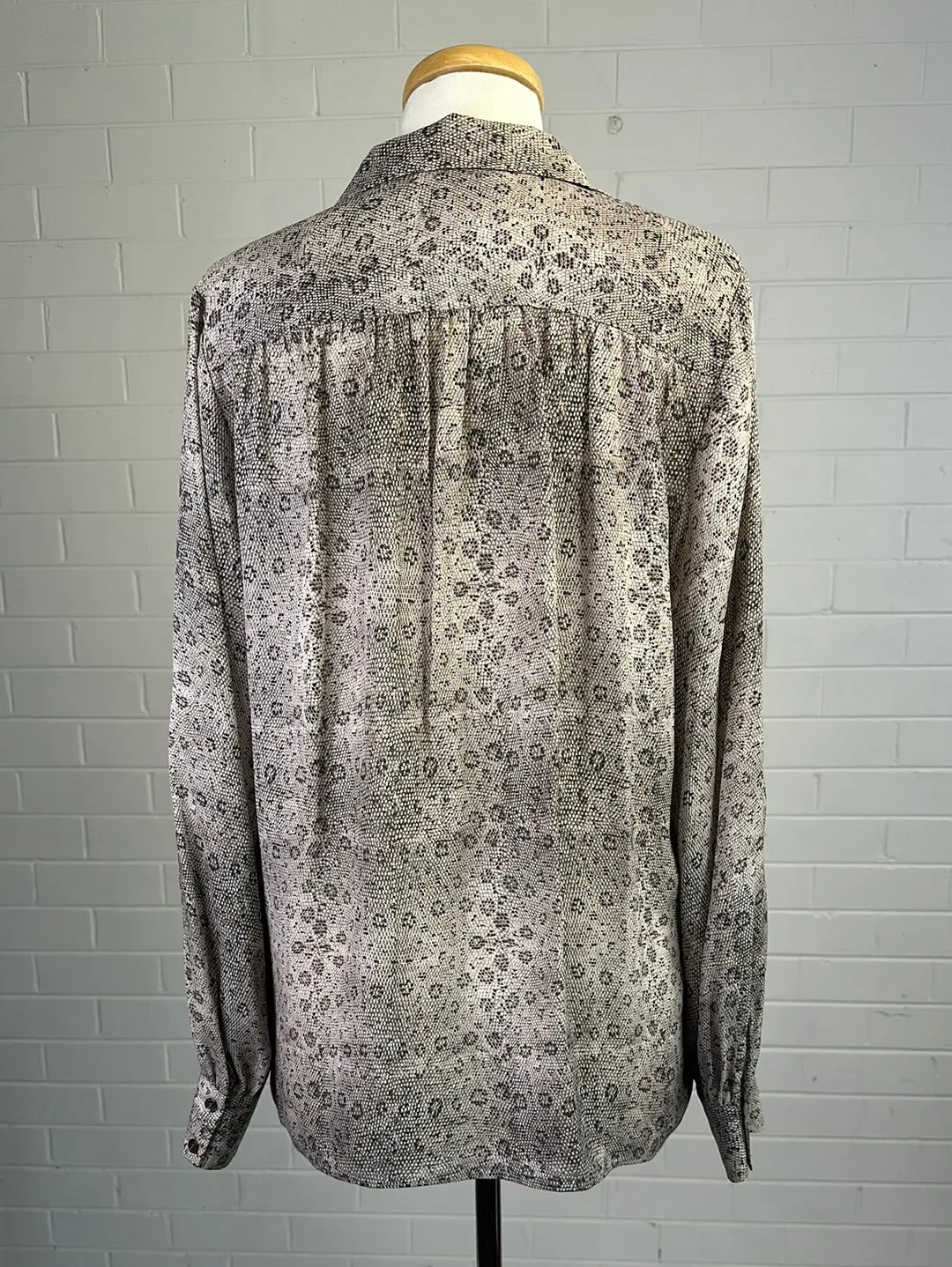 FRAME | California | shirt | size 12 | long sleeve | 100% silk