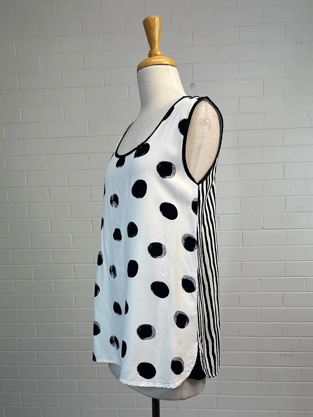Gordon Smith | top | size 10 | sleeveless