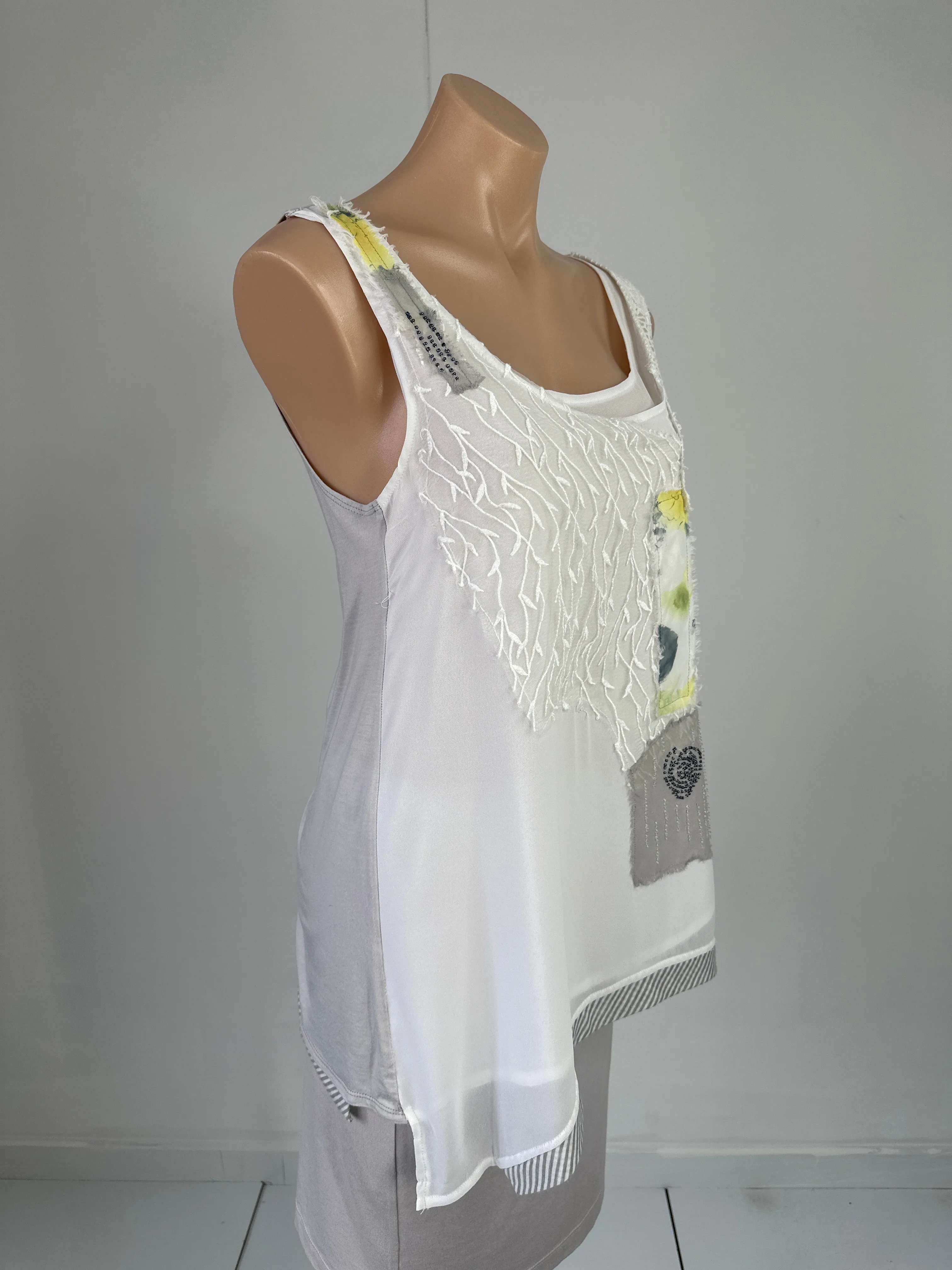Gordon Smith | top | size 10 | sleeveless