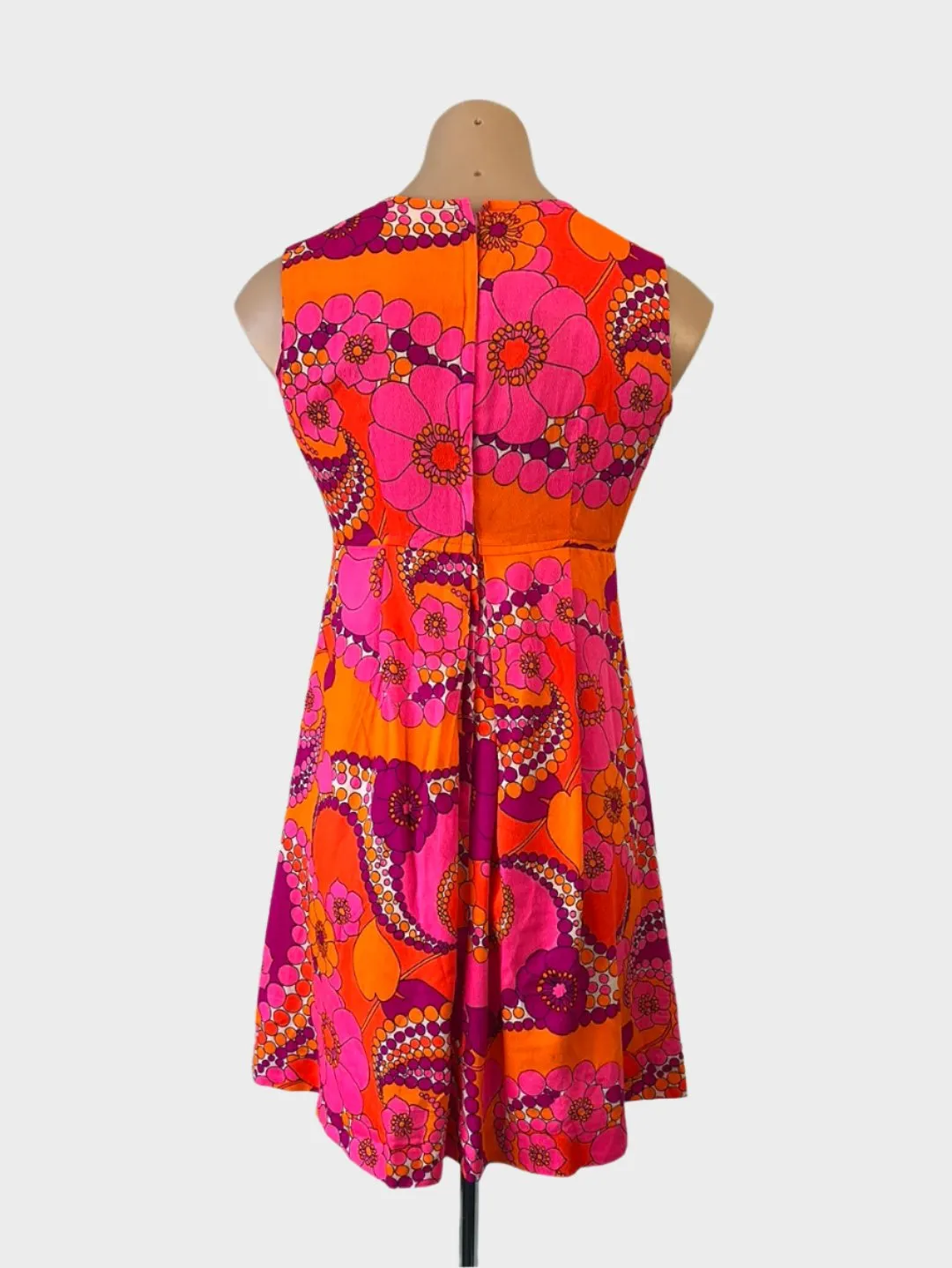 HAWAII NEI | Honolulu | vintage 70's | dress | size 8 | knee length