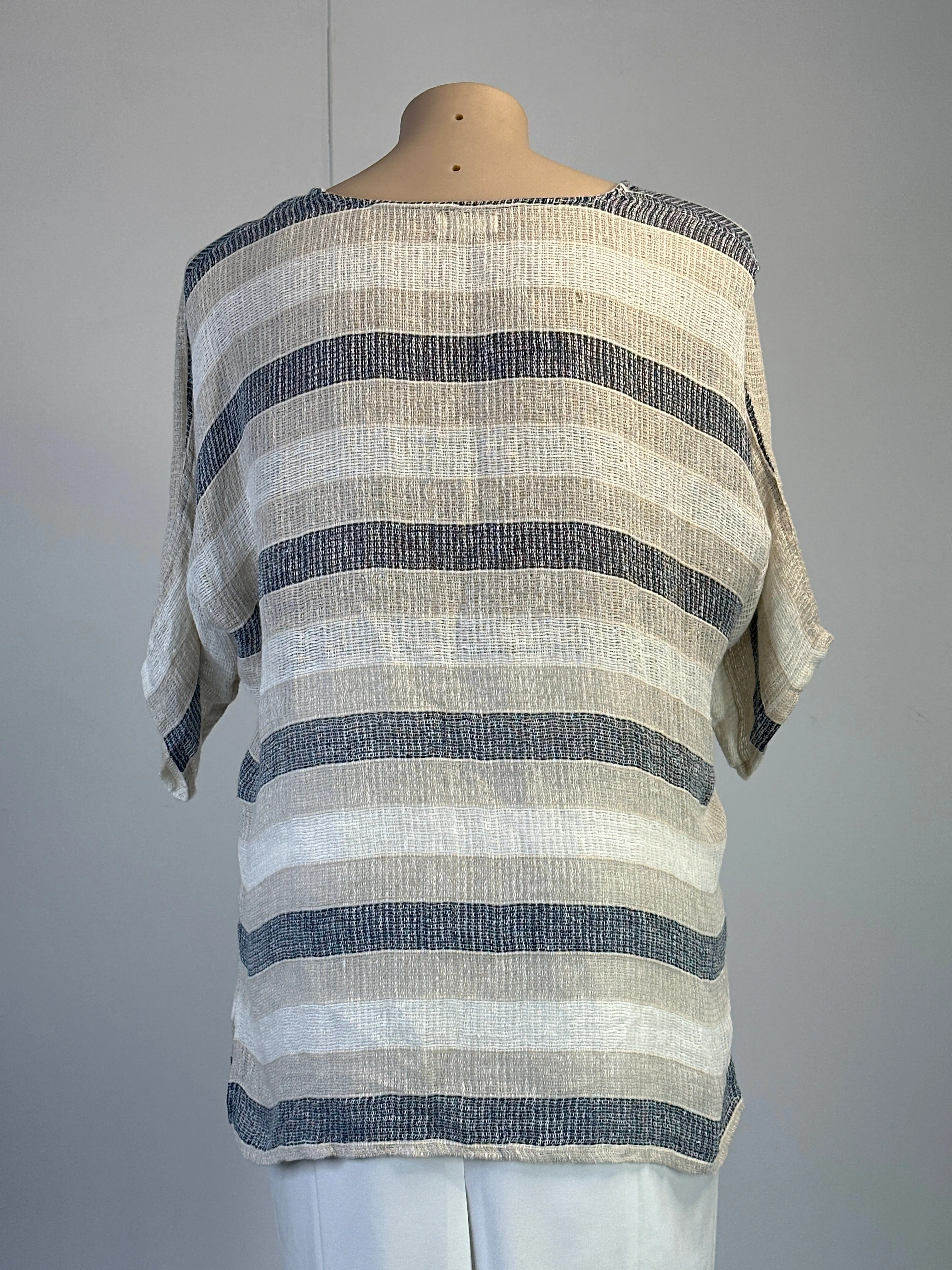 Imagine | top | one size | long sleeve | 100% linen