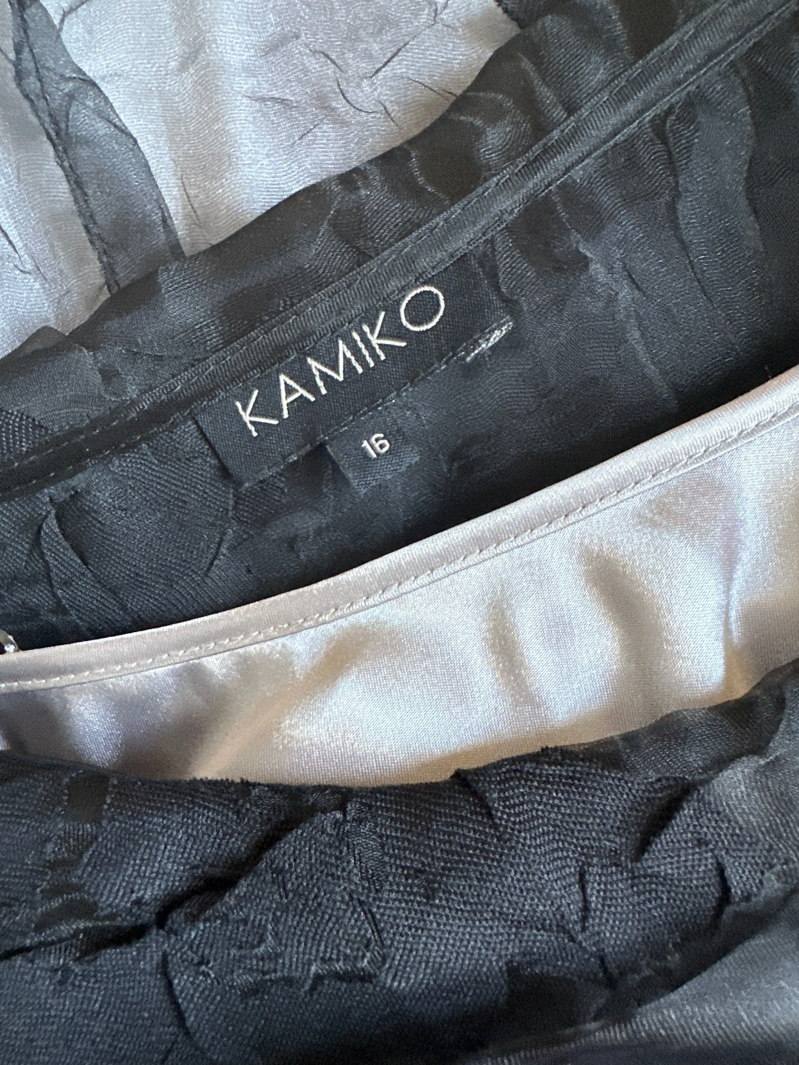 Kamiko | California | top | size 16 | cap sleeve