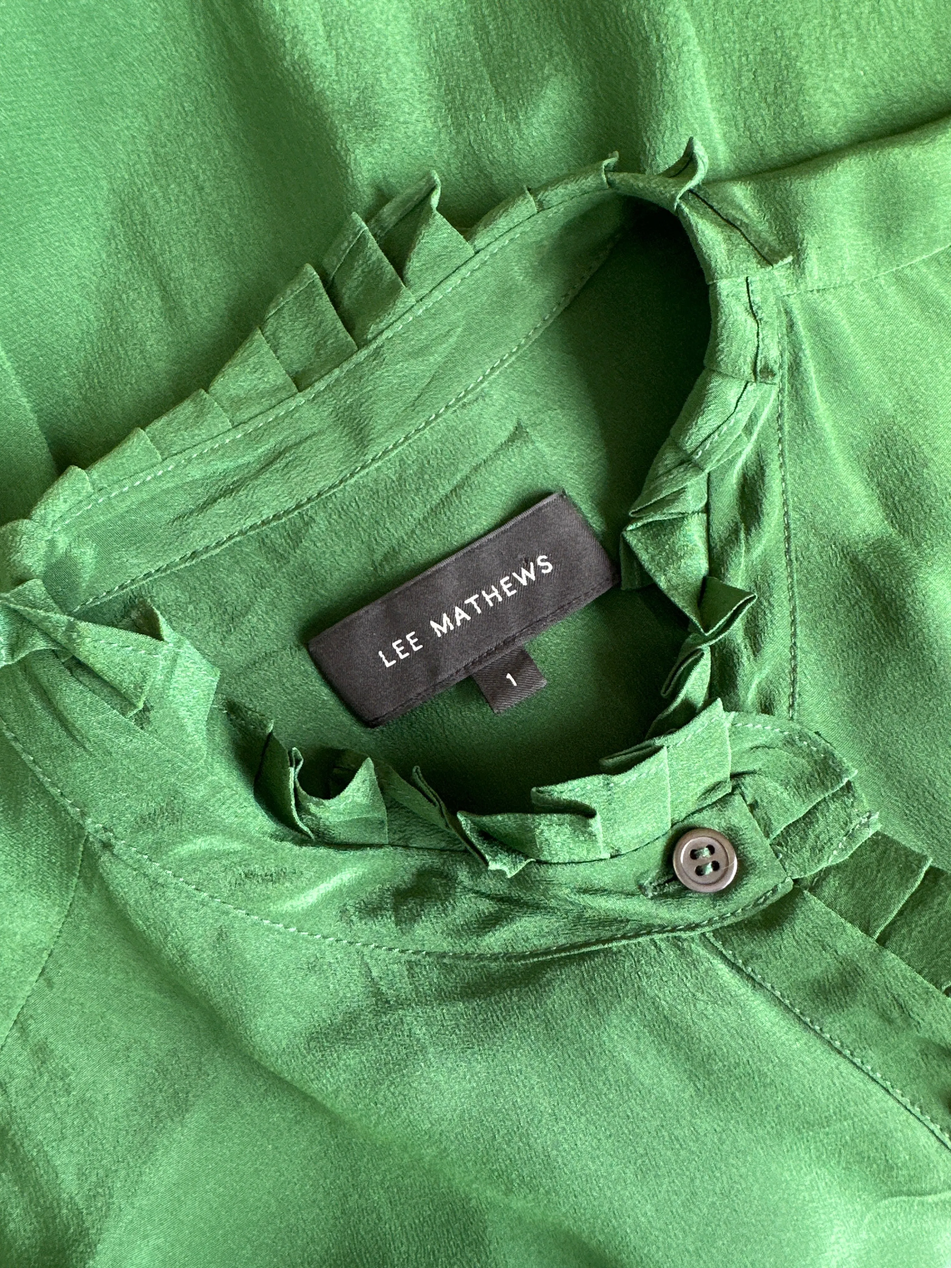 Lee Matthews | shirt | size 10 | long sleeve | 100% silk