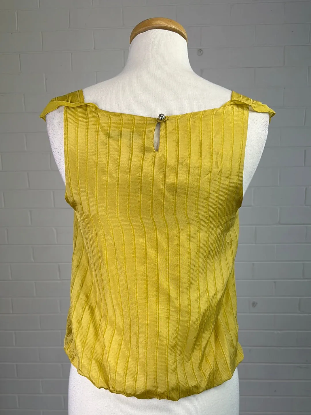 Lisa Ho | top | size 8 | sleeveless