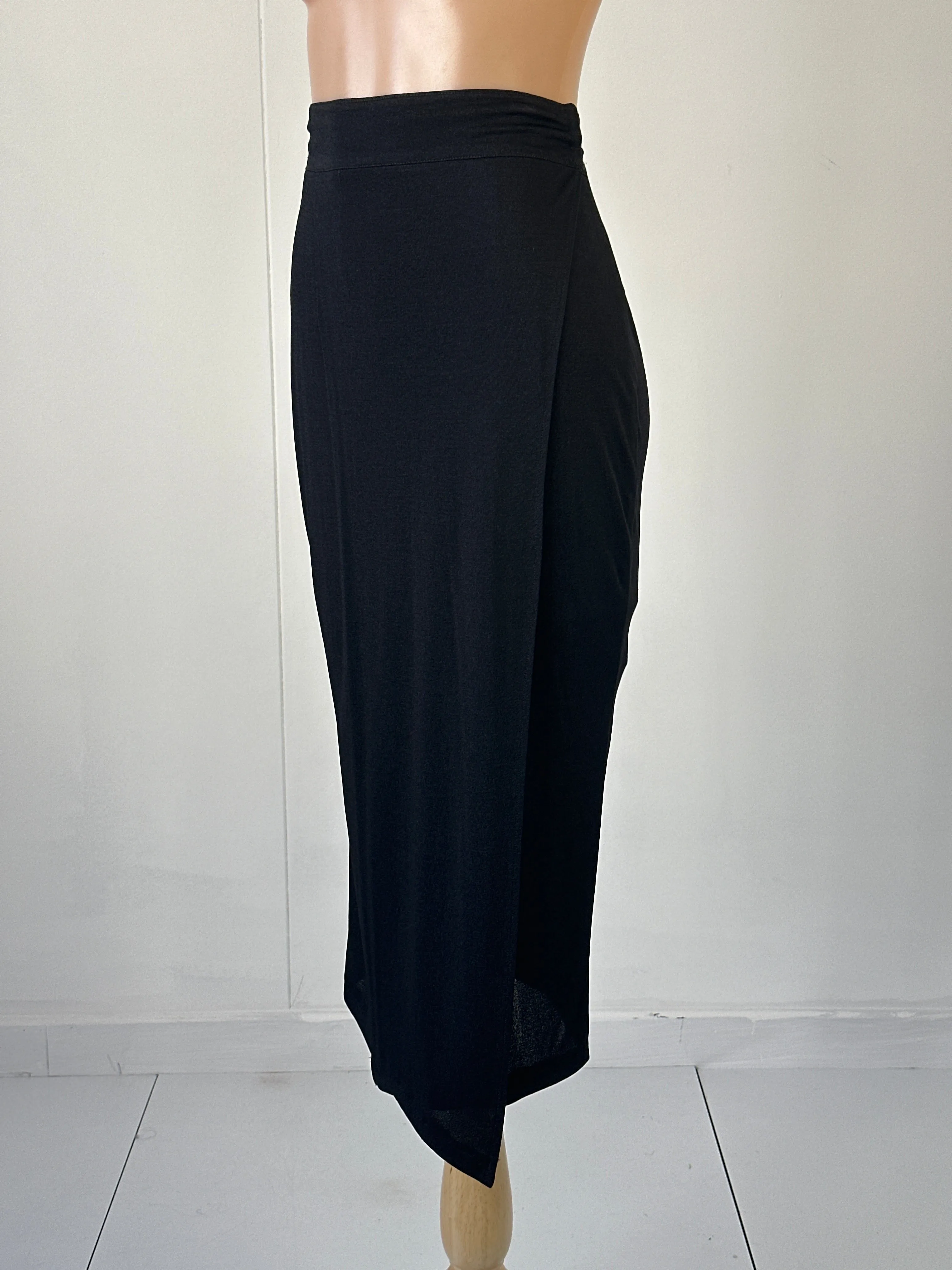 Lisa Ho | vintage 90's | skirt | size 12 | midi length