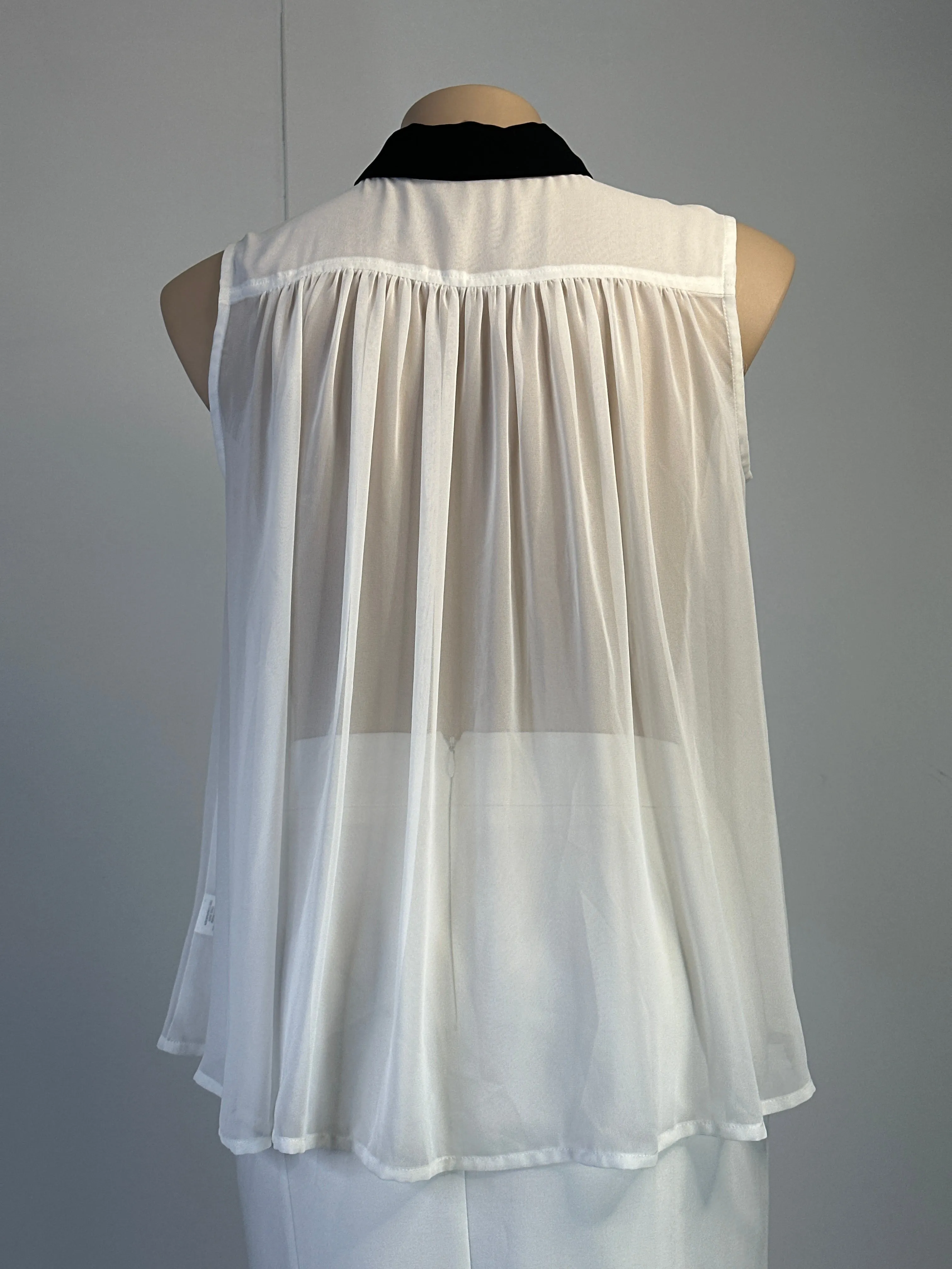 Living Doll | shirt | size 14 | sleeveless