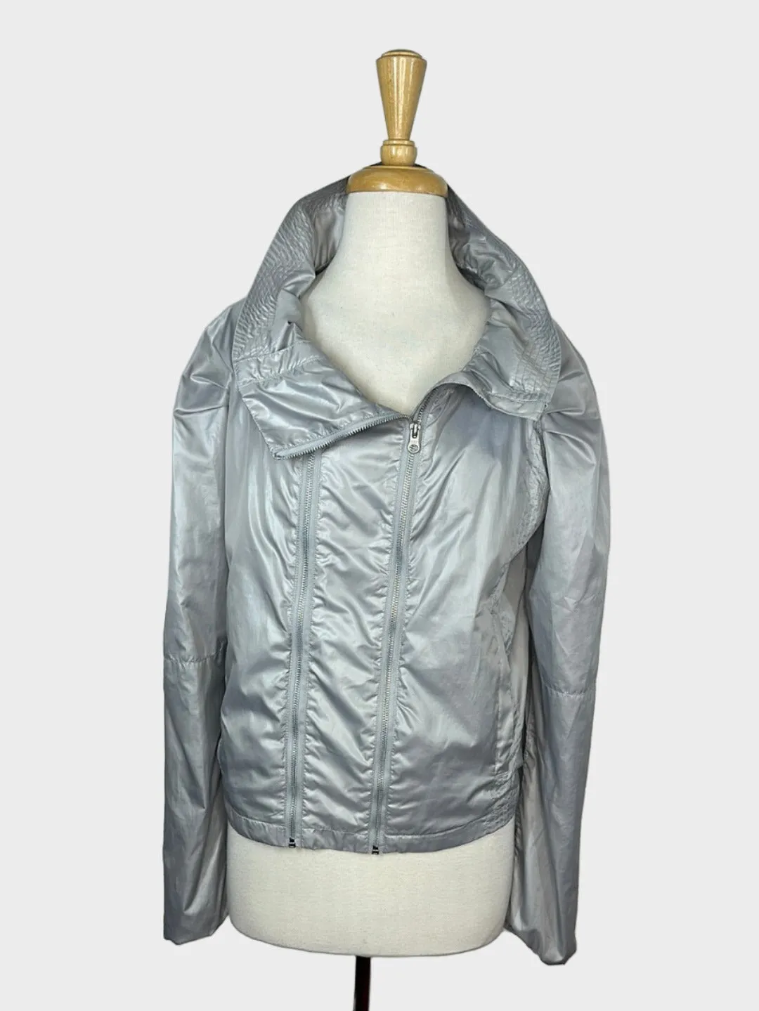 Lorna Jane | jacket | size 8 | zip front