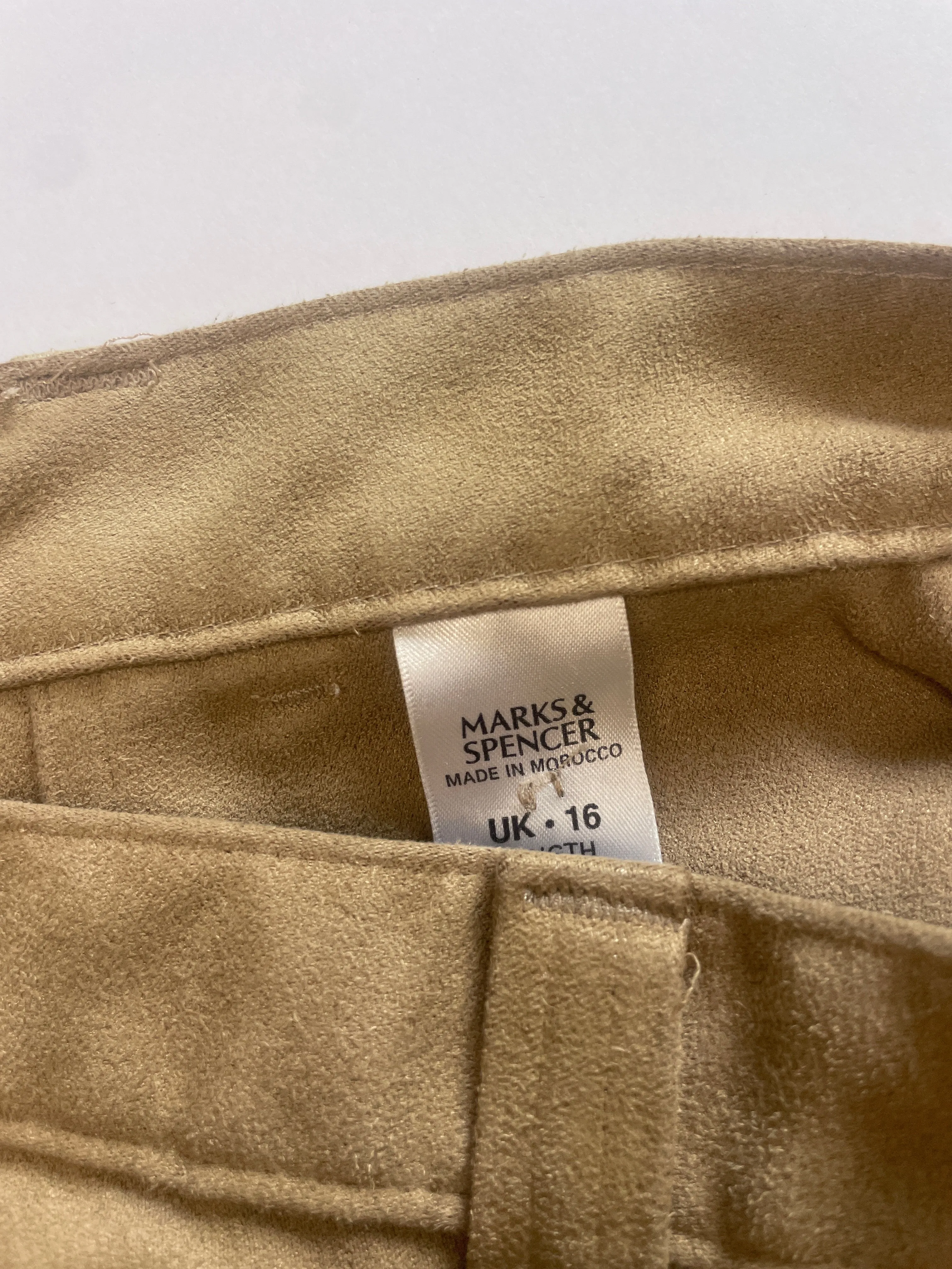M&S (Marks & Spencer) | skirt | size 16 | midi length