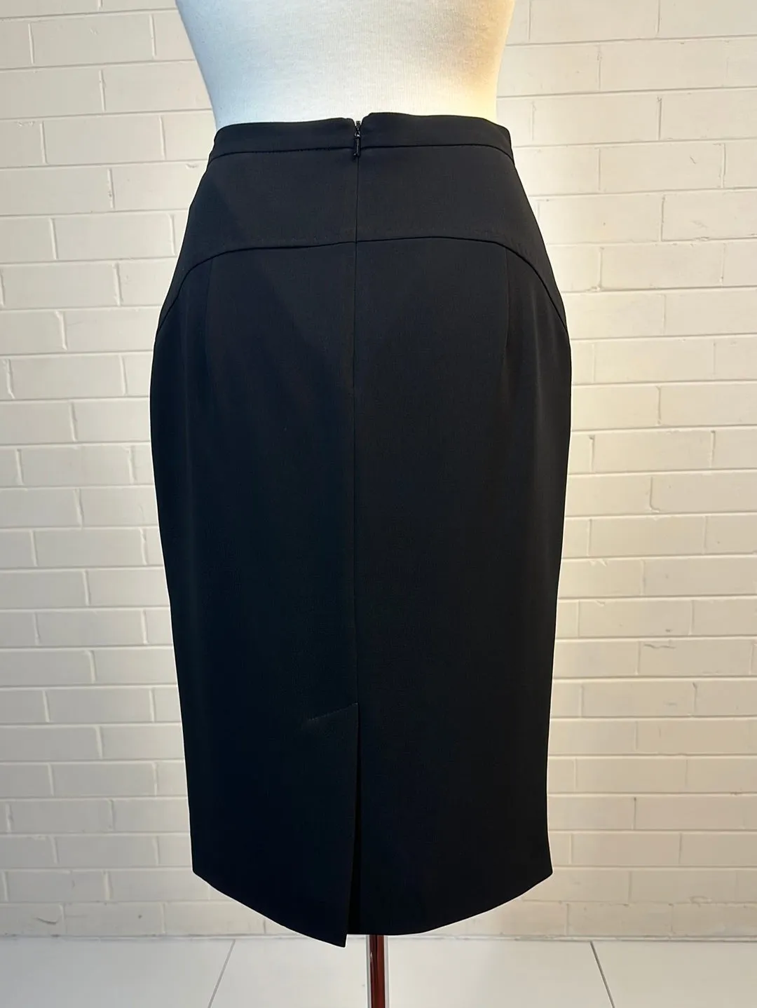 Max Mara | Italy | skirt | size 10 | knee length