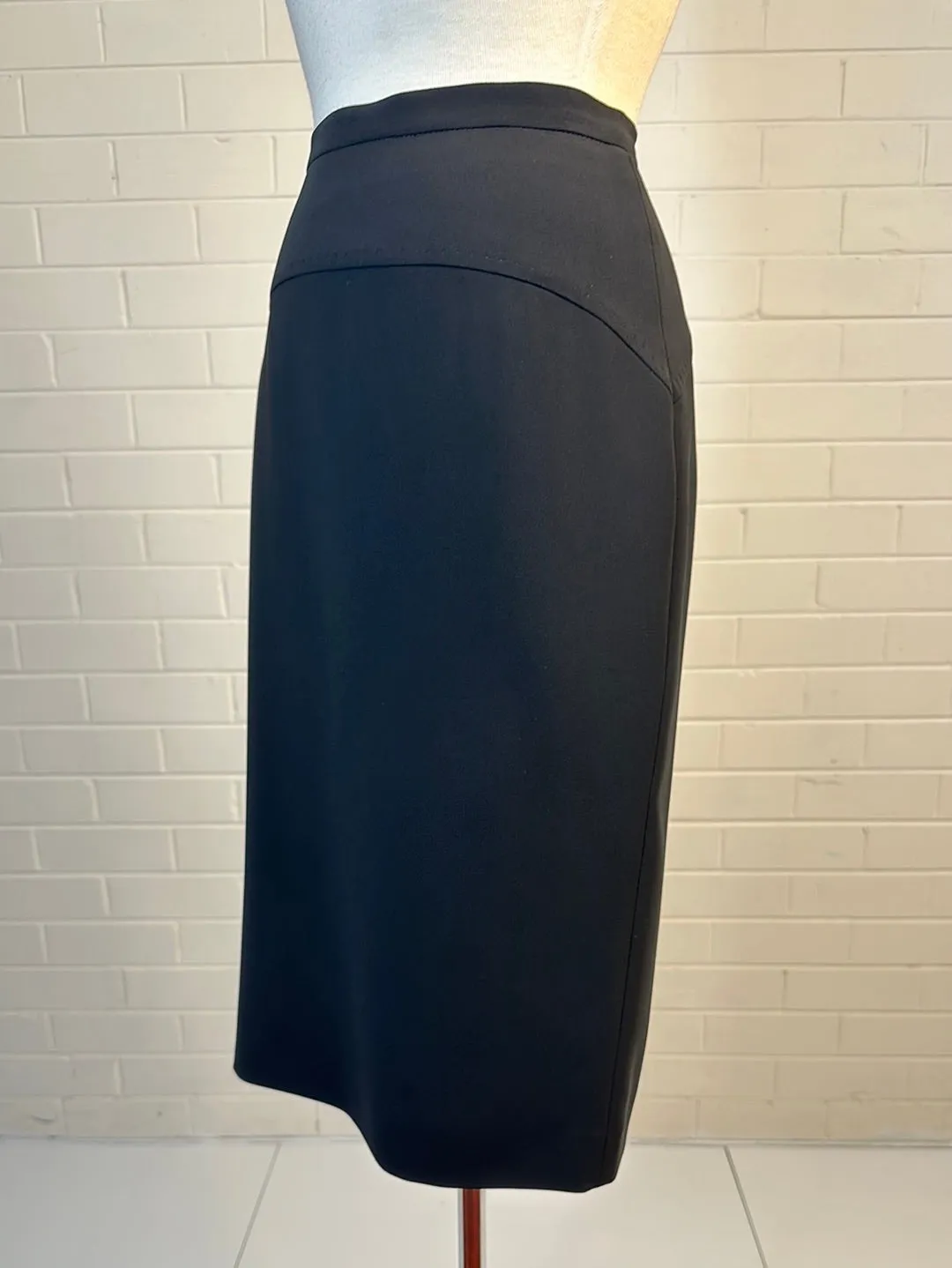 Max Mara | Italy | skirt | size 10 | knee length