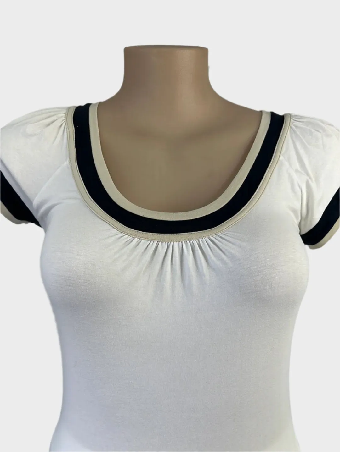 Max Mara | Italy | top | size 12 | cap sleeve