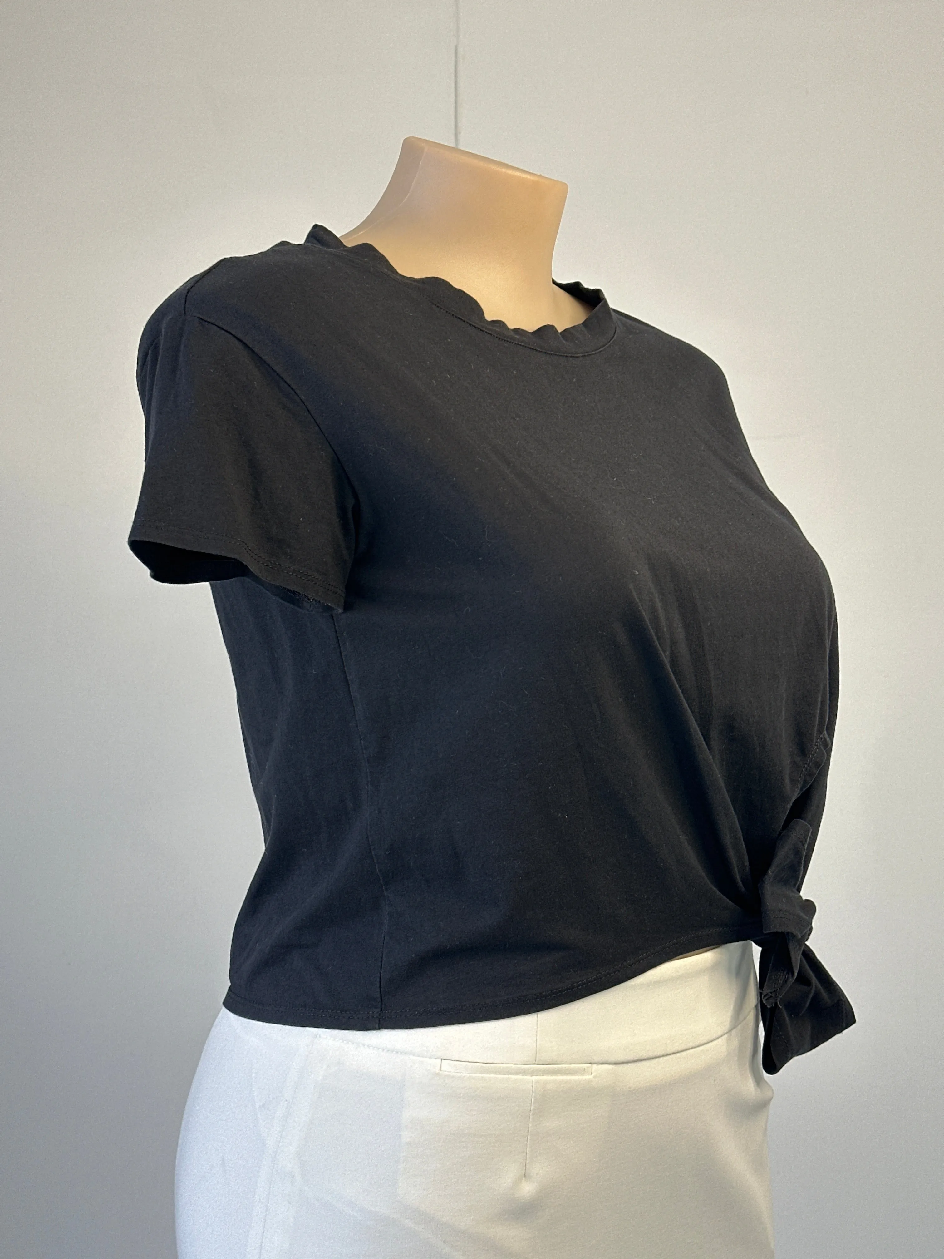 Mia | top | size 14 | cap sleeve