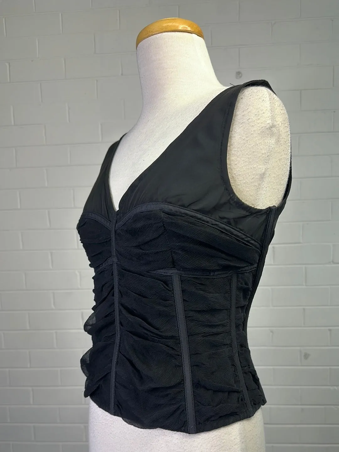 Nicola Finetti | vintage 90's | top | size 12 | sleeveless | made in Australia 🇦🇺