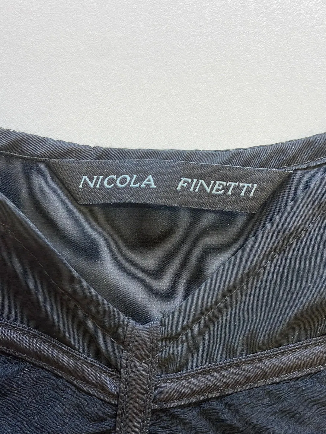 Nicola Finetti | vintage 90's | top | size 12 | sleeveless | made in Australia 🇦🇺