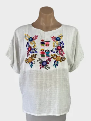 No label | top | size 10 | short sleeve | hand embroidery
