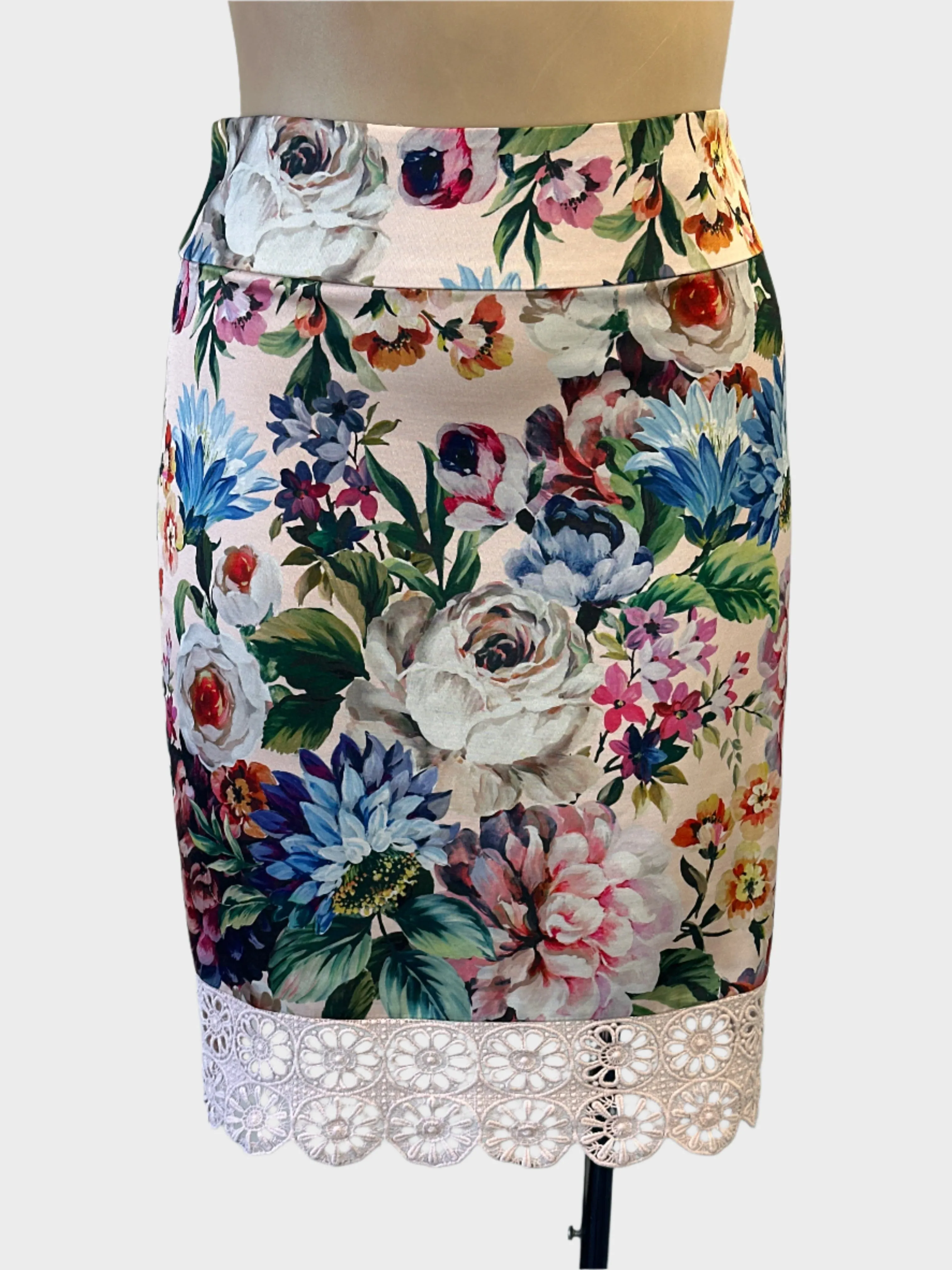 Review | skirt | size 14 | knee length