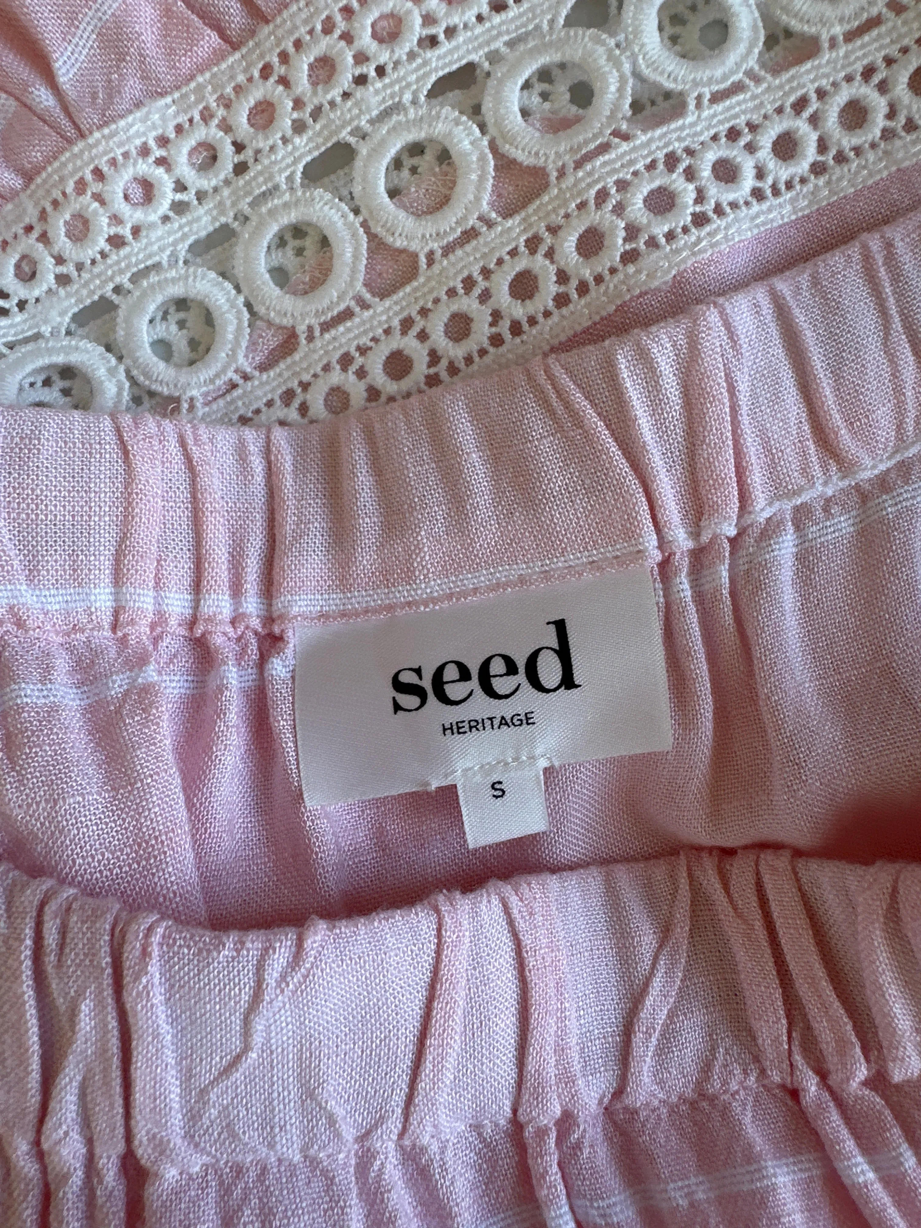 Seed | top | size 10 | elbow length sleeve