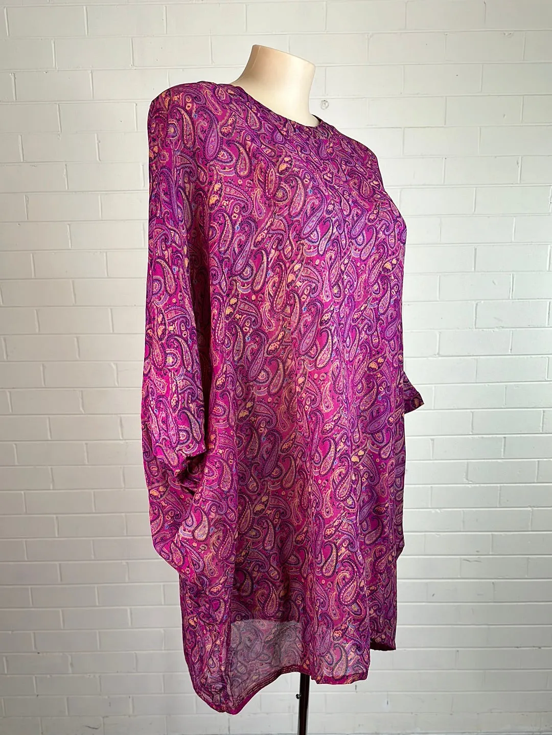 slumwear108 | top | one size | three quarter sleeve