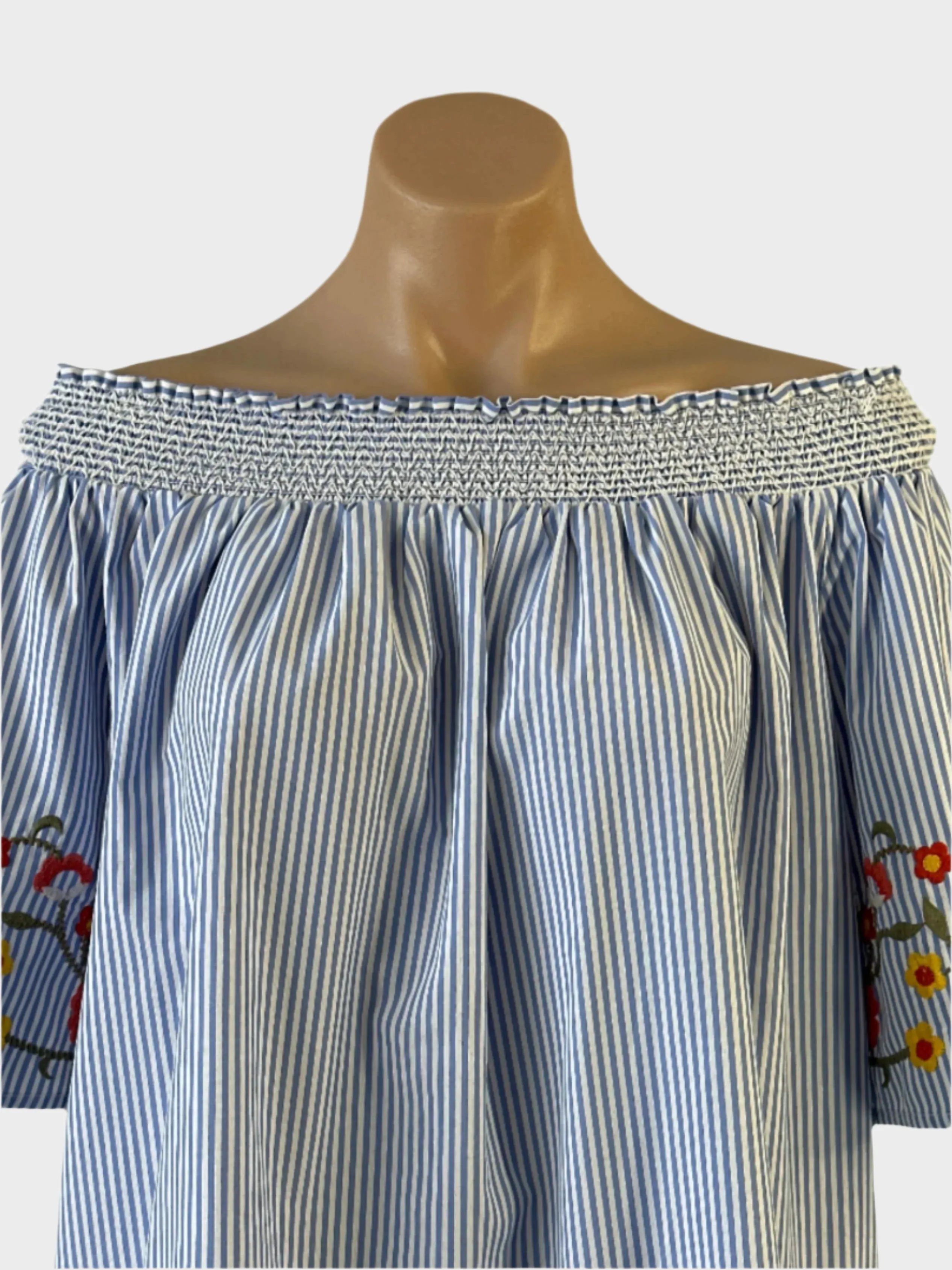 Tanya Kay | top | size 16 | short sleeve