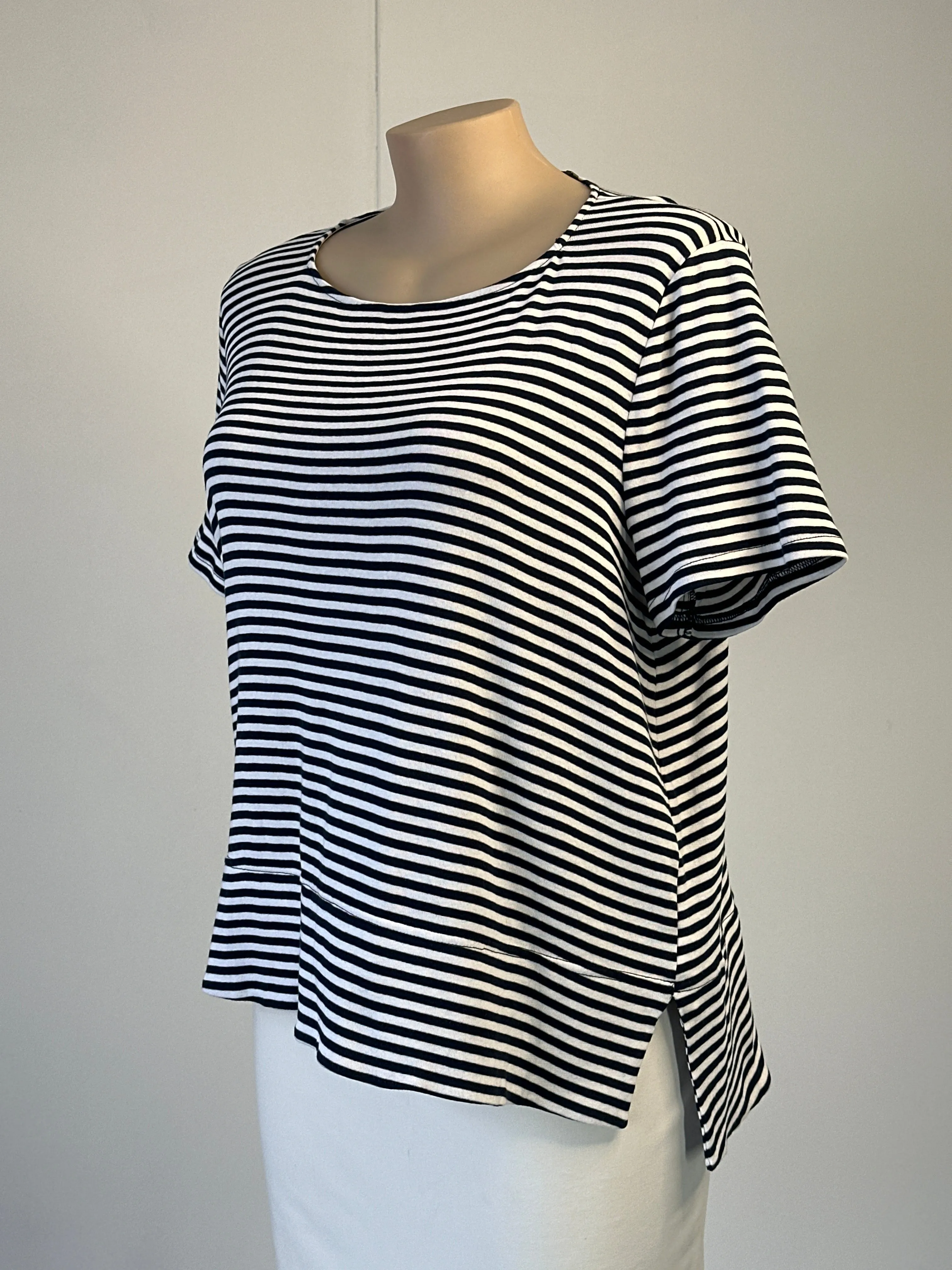 The Ark | top | size 16 | short sleeve | 100% cotton | made in Australia 🇦🇺
