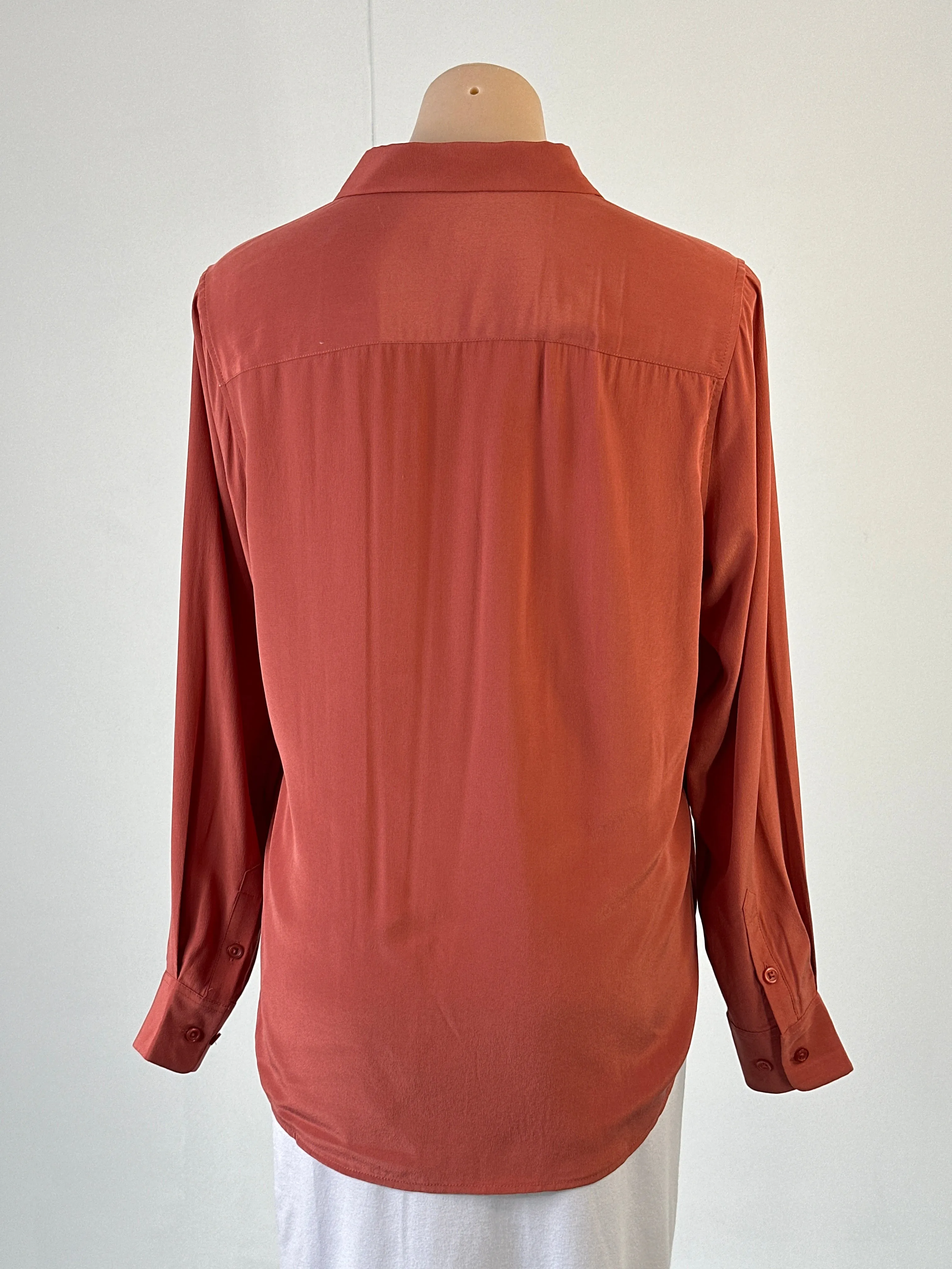 the fable | shirt | size 12 | long sleeve | 100% silk