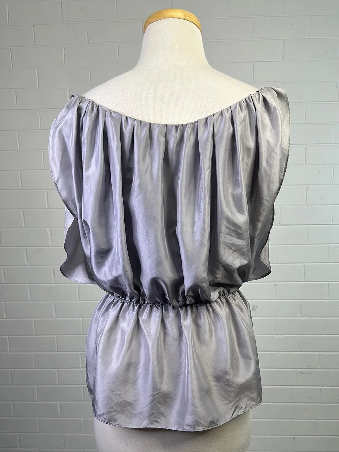 Third Millennium | vintage 90's | top | size 8 | sleeveless | 100% silk