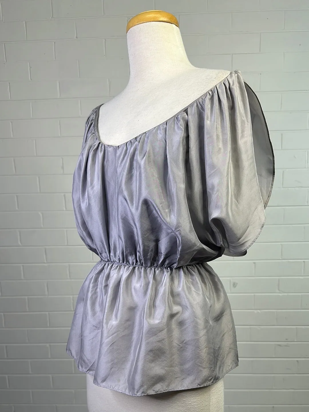 Third Millennium | vintage 90's | top | size 8 | sleeveless | 100% silk