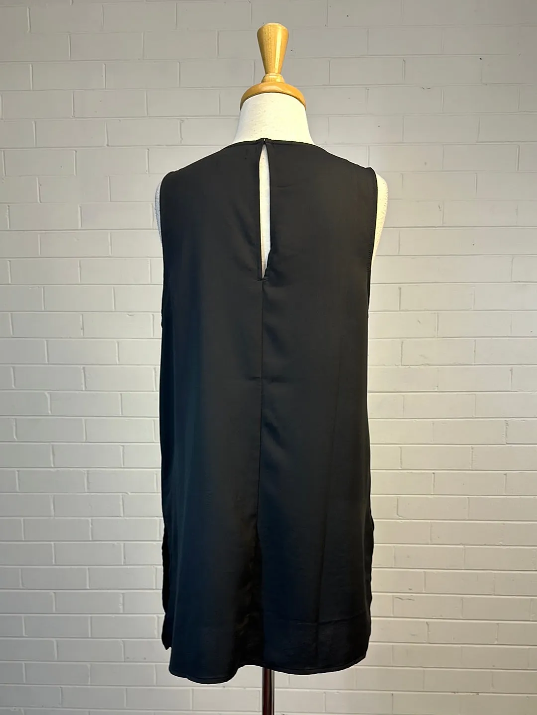 Trouvé | top | size 10 | sleeveless