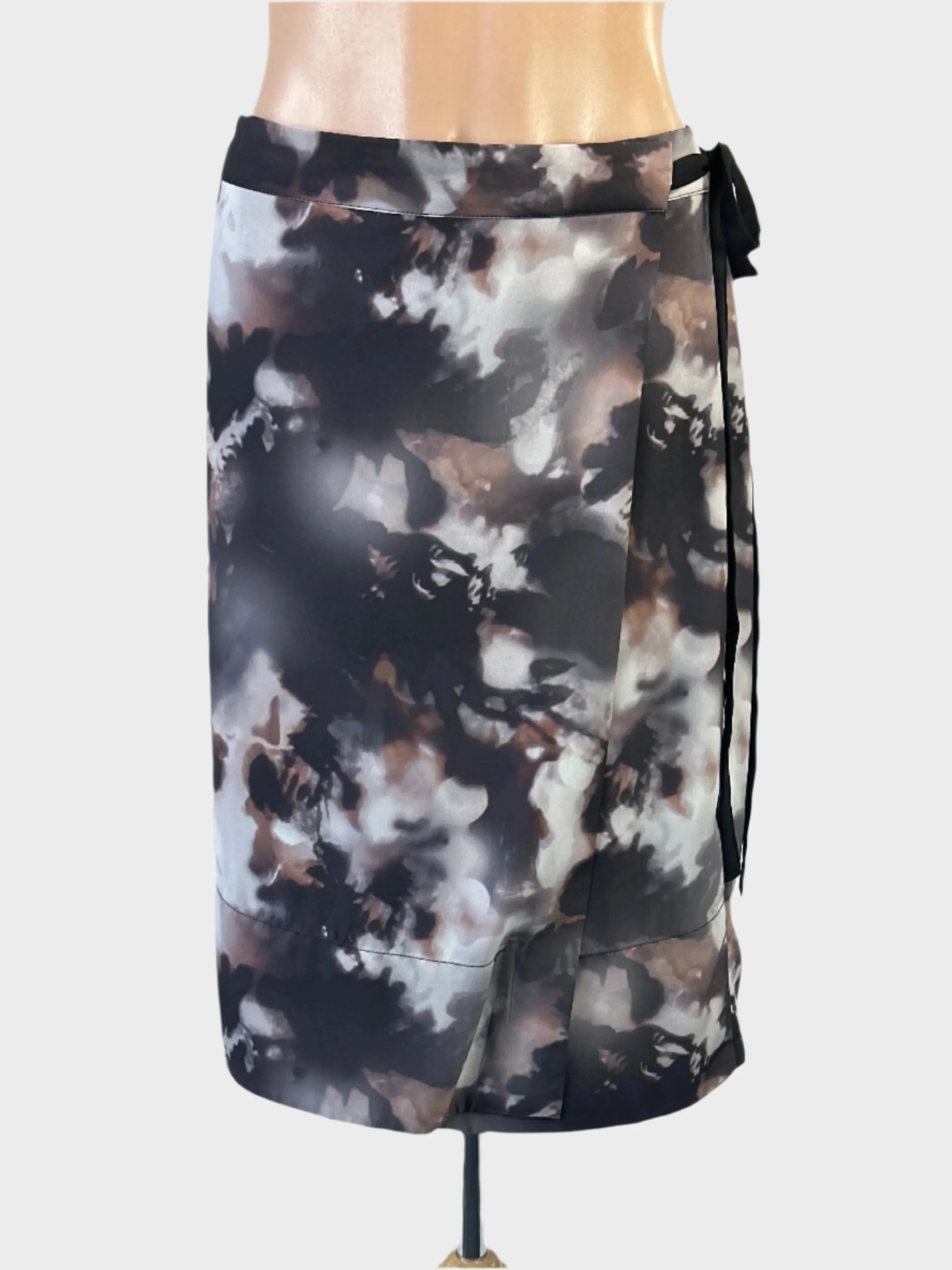 Vera Wang - Simply Vera | New York | skirt | size 12 | knee length
