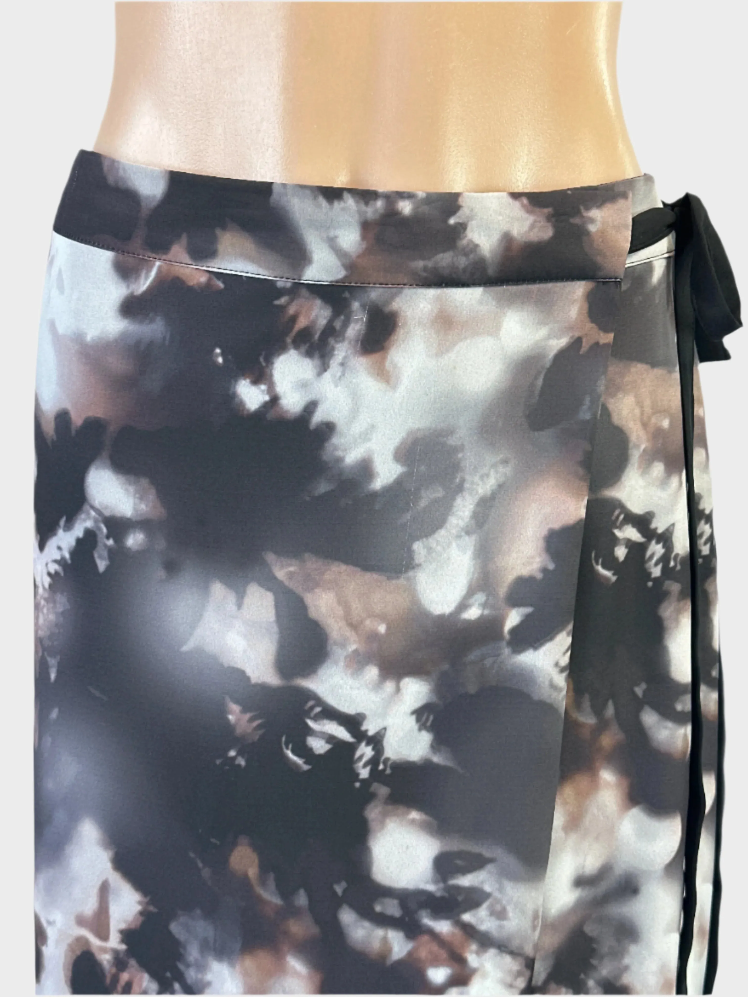 Vera Wang - Simply Vera | New York | skirt | size 12 | knee length