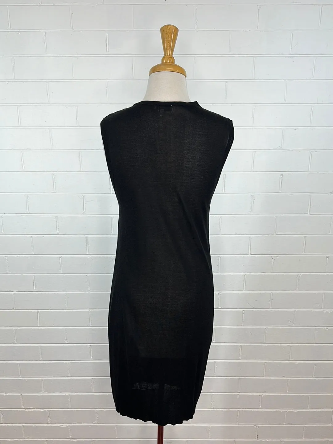 Veronika Maine | top | size 12 | sleeveless
