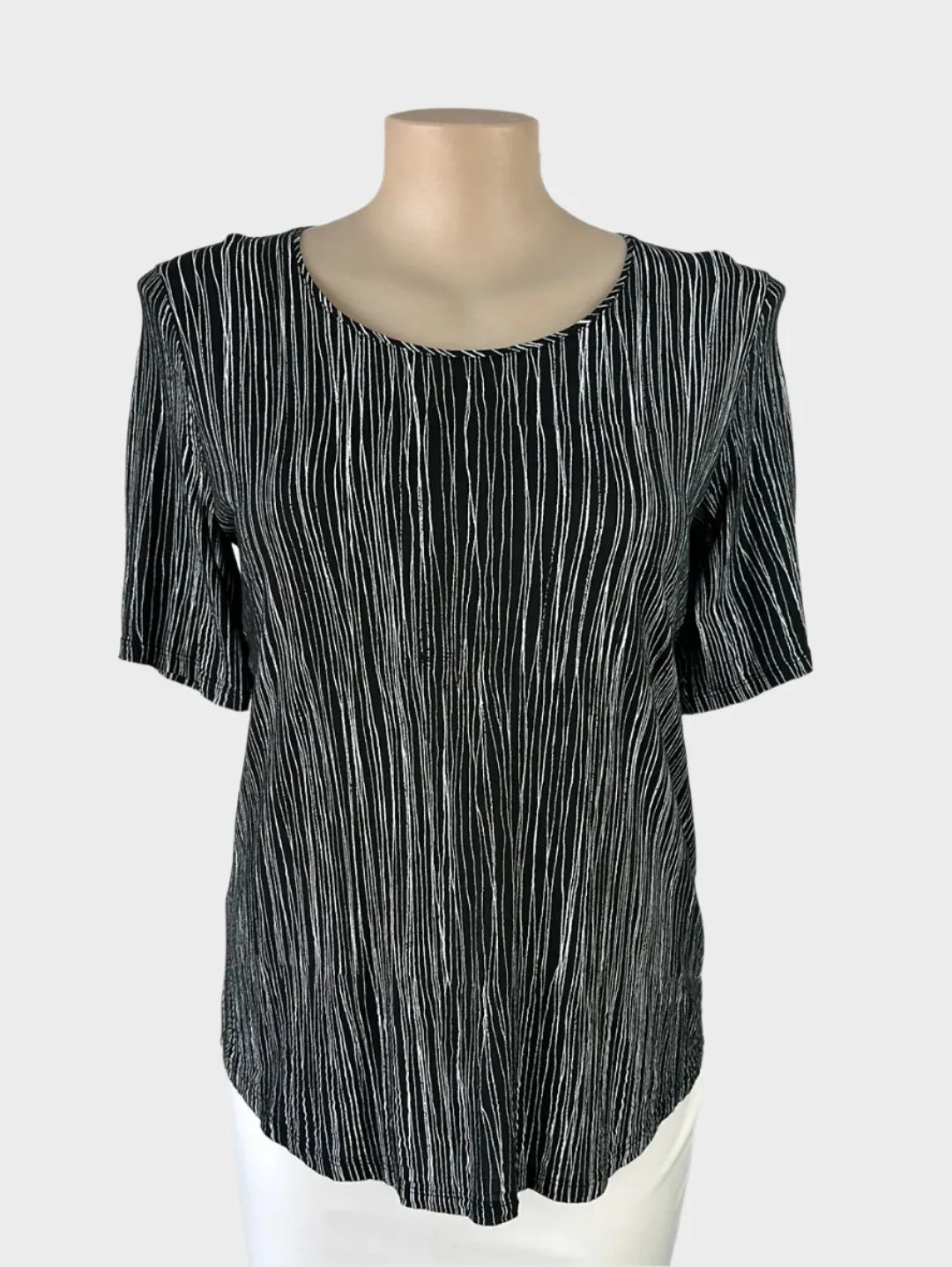 Vince | Los Angeles | top | size 14 | elbow length sleeves | cotton modal blend